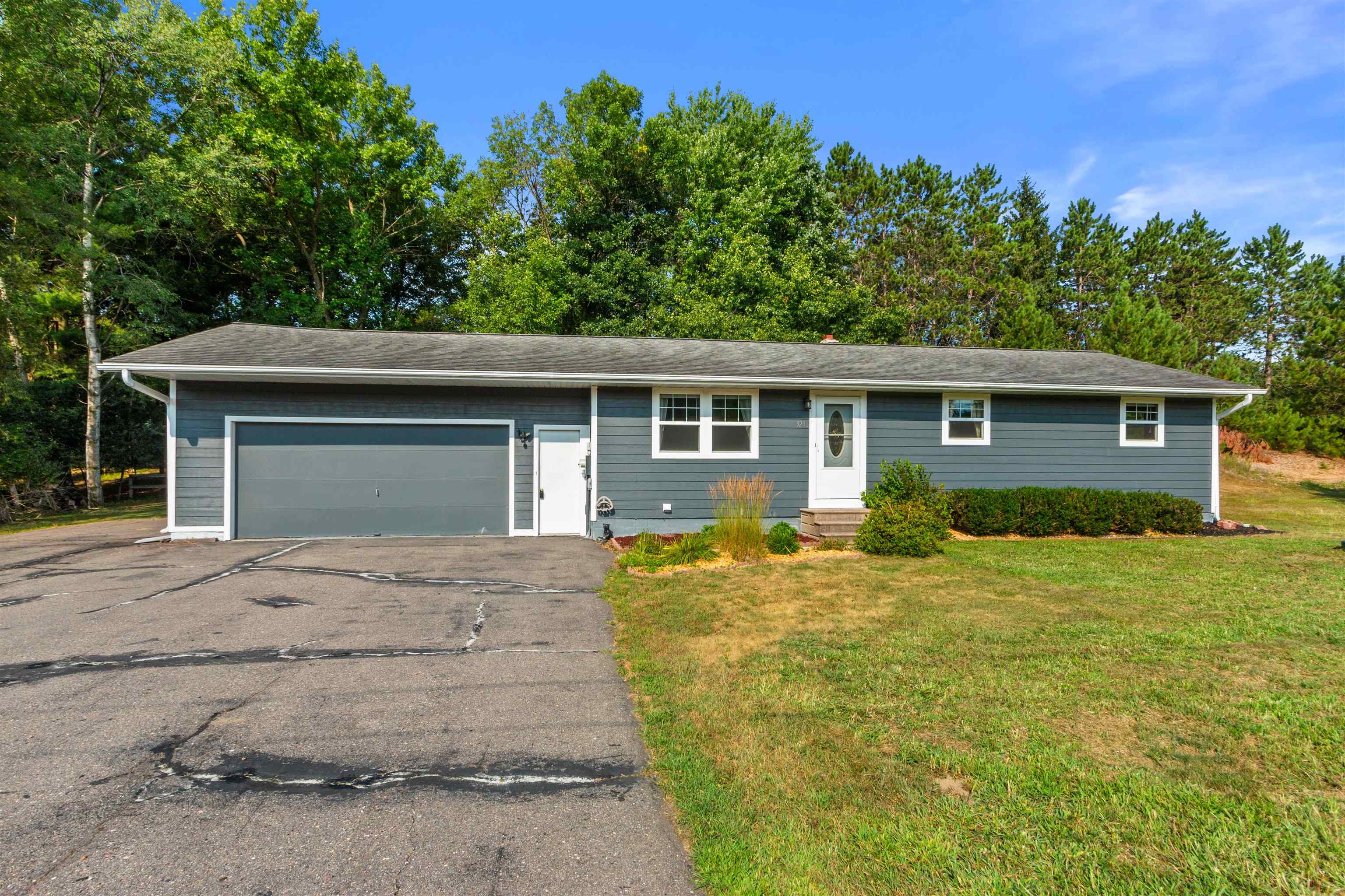 3206 CECIL STREET, Weston, Wisconsin 54476, 3 Bedrooms Bedrooms, ,2 BathroomsBathrooms,Residential,For Sale,3206 CECIL STREET,22603787