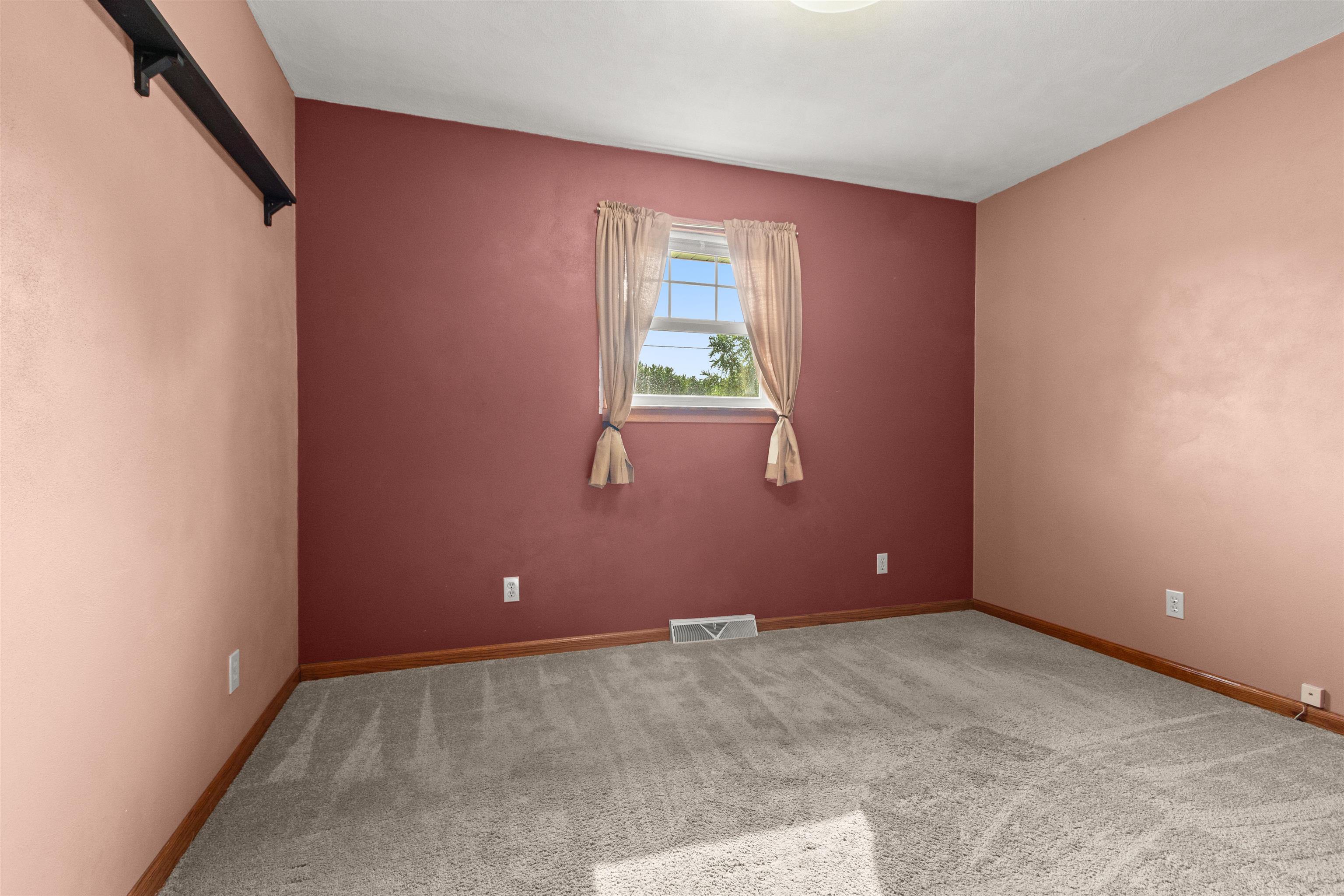3206 CECIL STREET, Weston, Wisconsin 54476, 3 Bedrooms Bedrooms, ,2 BathroomsBathrooms,Residential,For Sale,3206 CECIL STREET,22603787