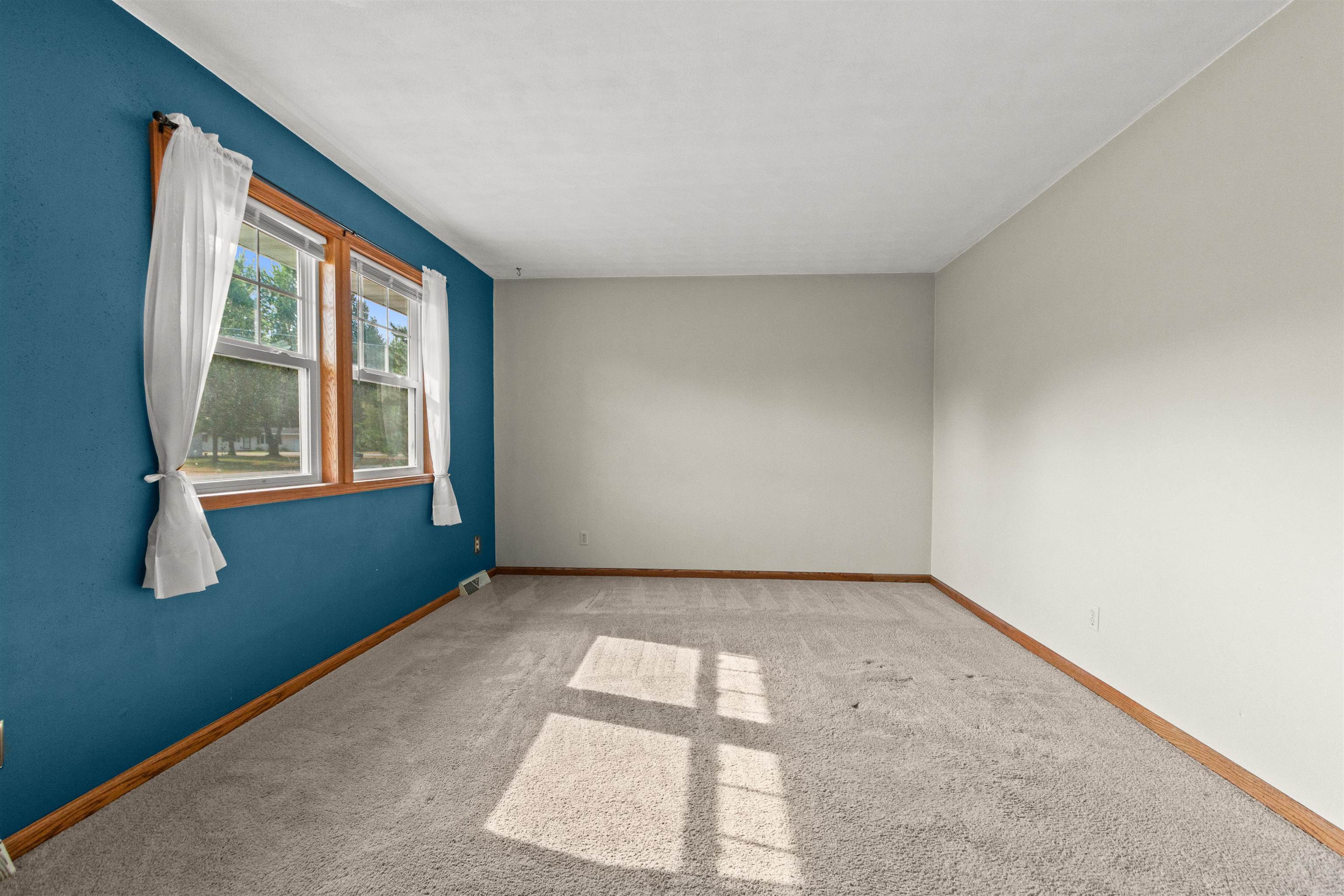 3206 CECIL STREET, Weston, Wisconsin 54476, 3 Bedrooms Bedrooms, ,2 BathroomsBathrooms,Residential,For Sale,3206 CECIL STREET,22603787