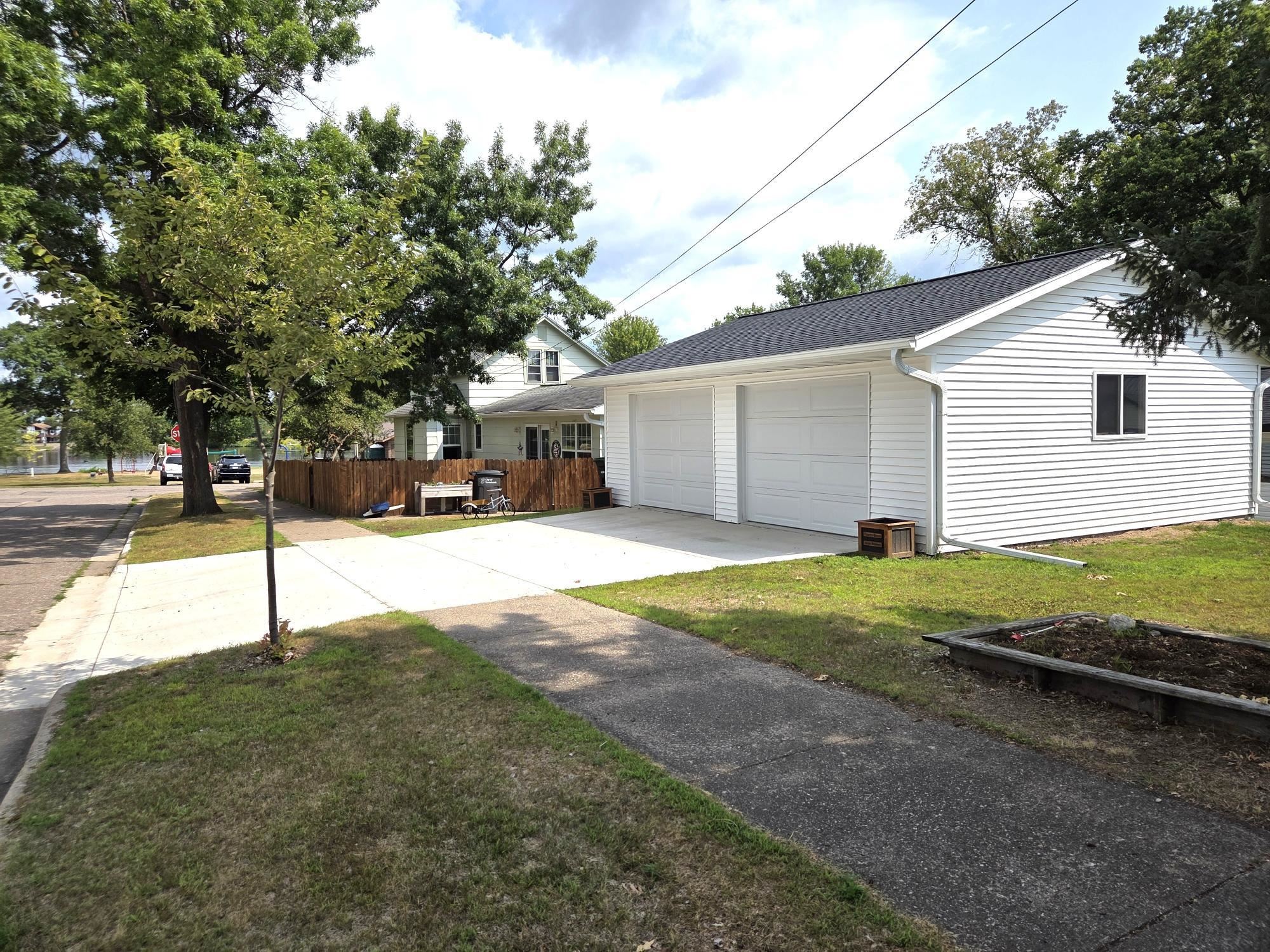 104 RIVER STREET, Tomahawk, Wisconsin 54487, 3 Bedrooms Bedrooms, ,1 BathroomBathrooms,Residential,For Sale,104 RIVER STREET,22603789
