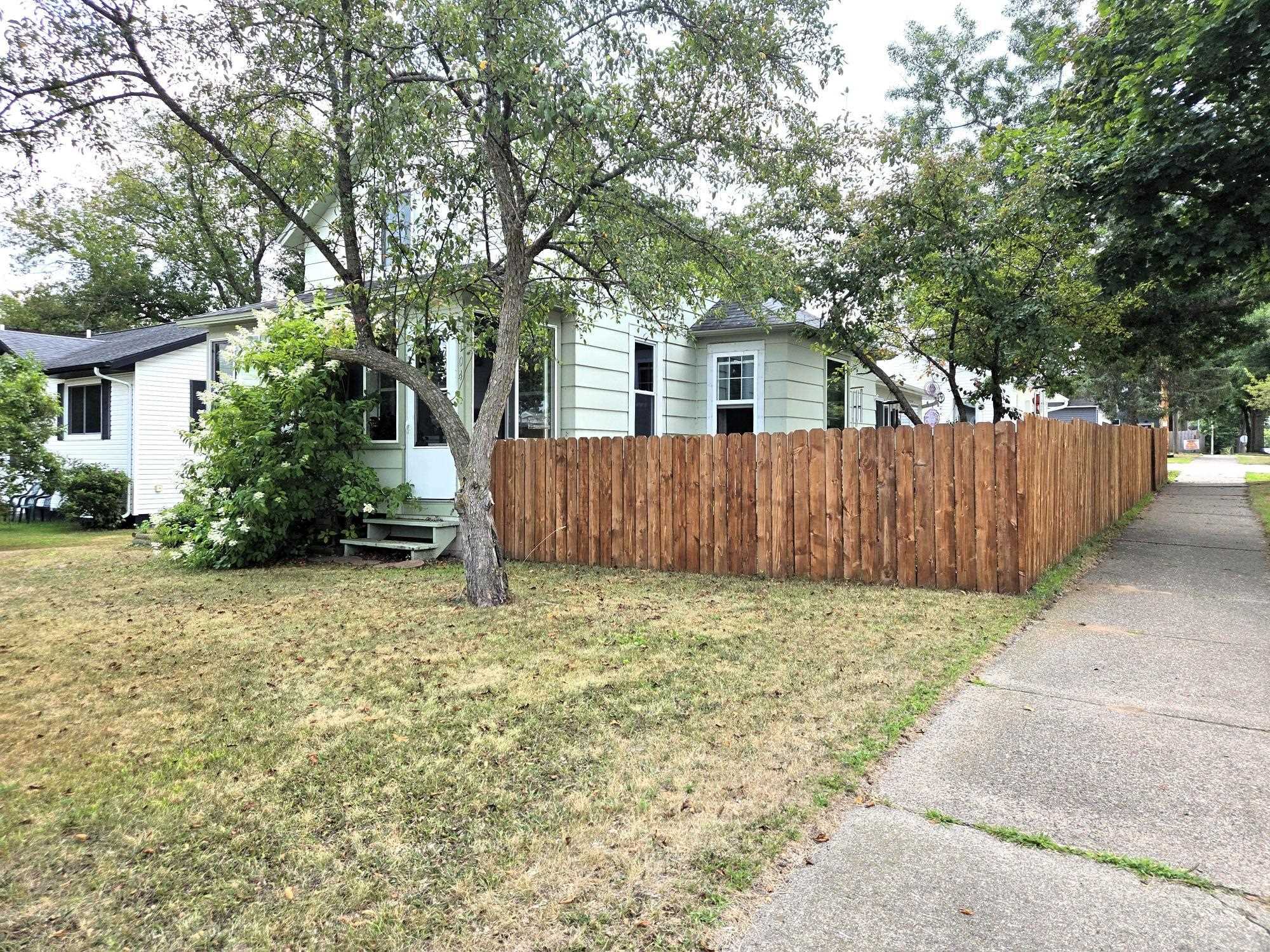 104 RIVER STREET, Tomahawk, Wisconsin 54487, 3 Bedrooms Bedrooms, ,1 BathroomBathrooms,Residential,For Sale,104 RIVER STREET,22603789
