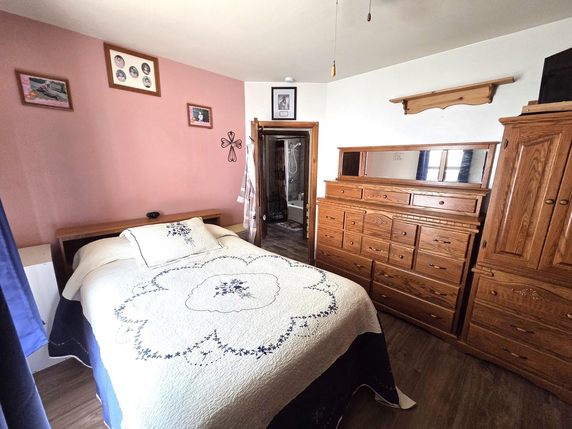 104 RIVER STREET, Tomahawk, Wisconsin 54487, 3 Bedrooms Bedrooms, ,1 BathroomBathrooms,Residential,For Sale,104 RIVER STREET,22603789