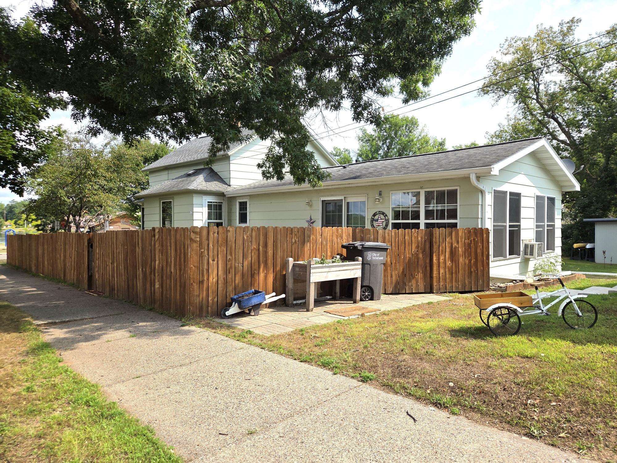 104 RIVER STREET, Tomahawk, Wisconsin 54487, 3 Bedrooms Bedrooms, ,1 BathroomBathrooms,Residential,For Sale,104 RIVER STREET,22603789