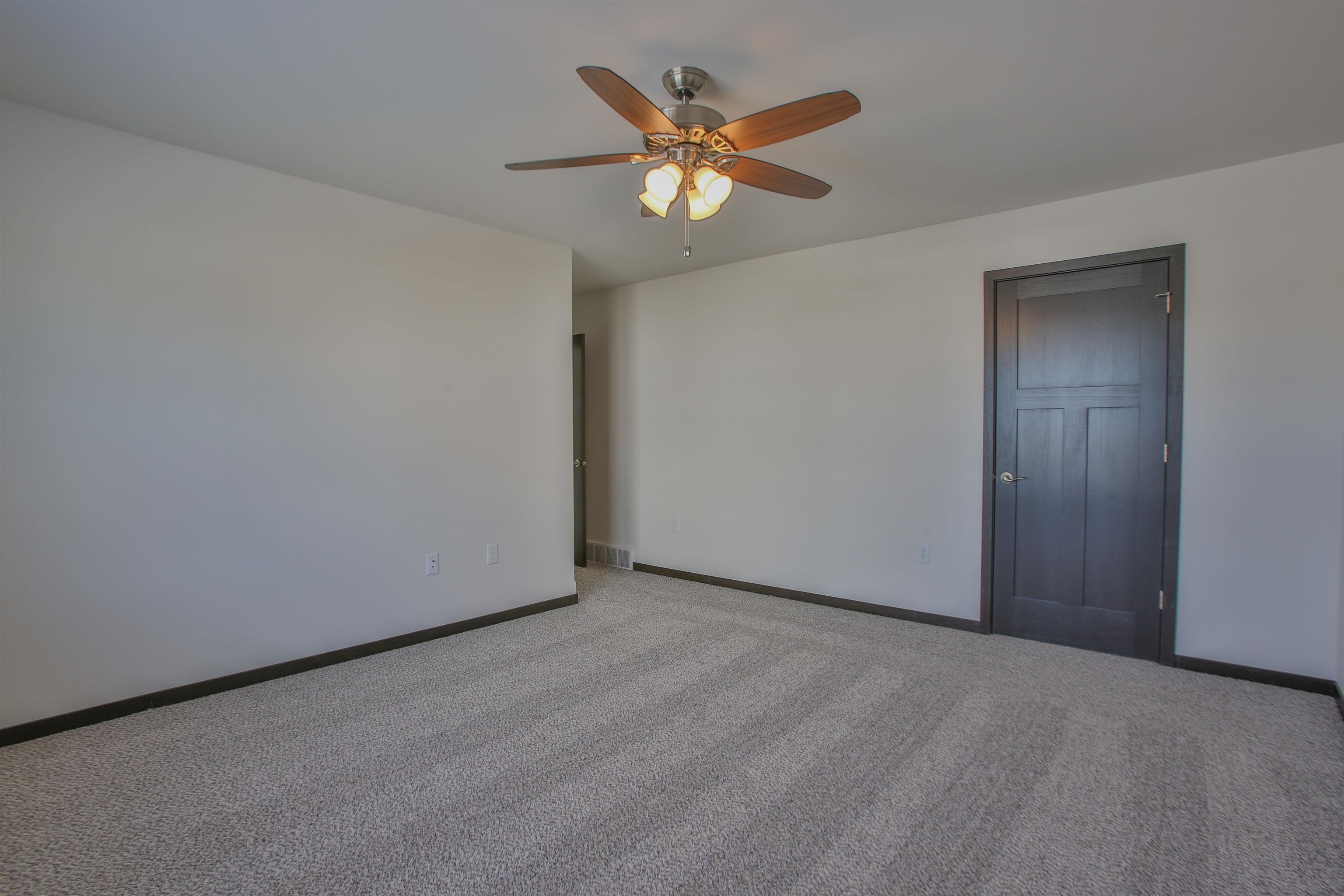 259 CEDAR HAVEN TRAIL, Rothschild, Wisconsin 54474, 2 Bedrooms Bedrooms, ,2 BathroomsBathrooms,Residential,For Sale,259 CEDAR HAVEN TRAIL,22603790