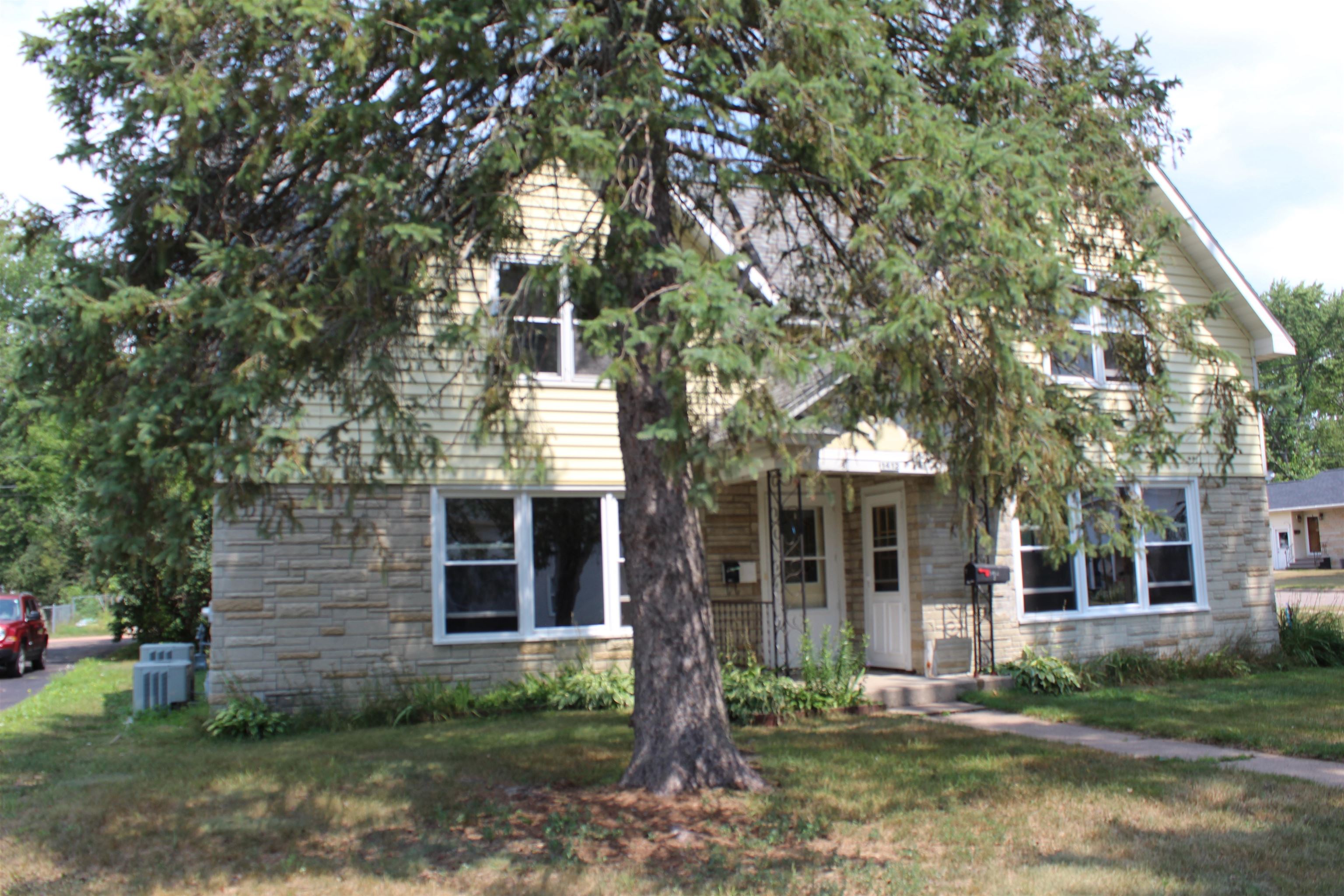 1412 E 6TH STREET, Merrill, Wisconsin 54452, 3 Bedrooms Bedrooms, 6 Rooms Rooms,2 BathroomsBathrooms,Multi-family,For Sale,1412 E 6TH STREET,22603799