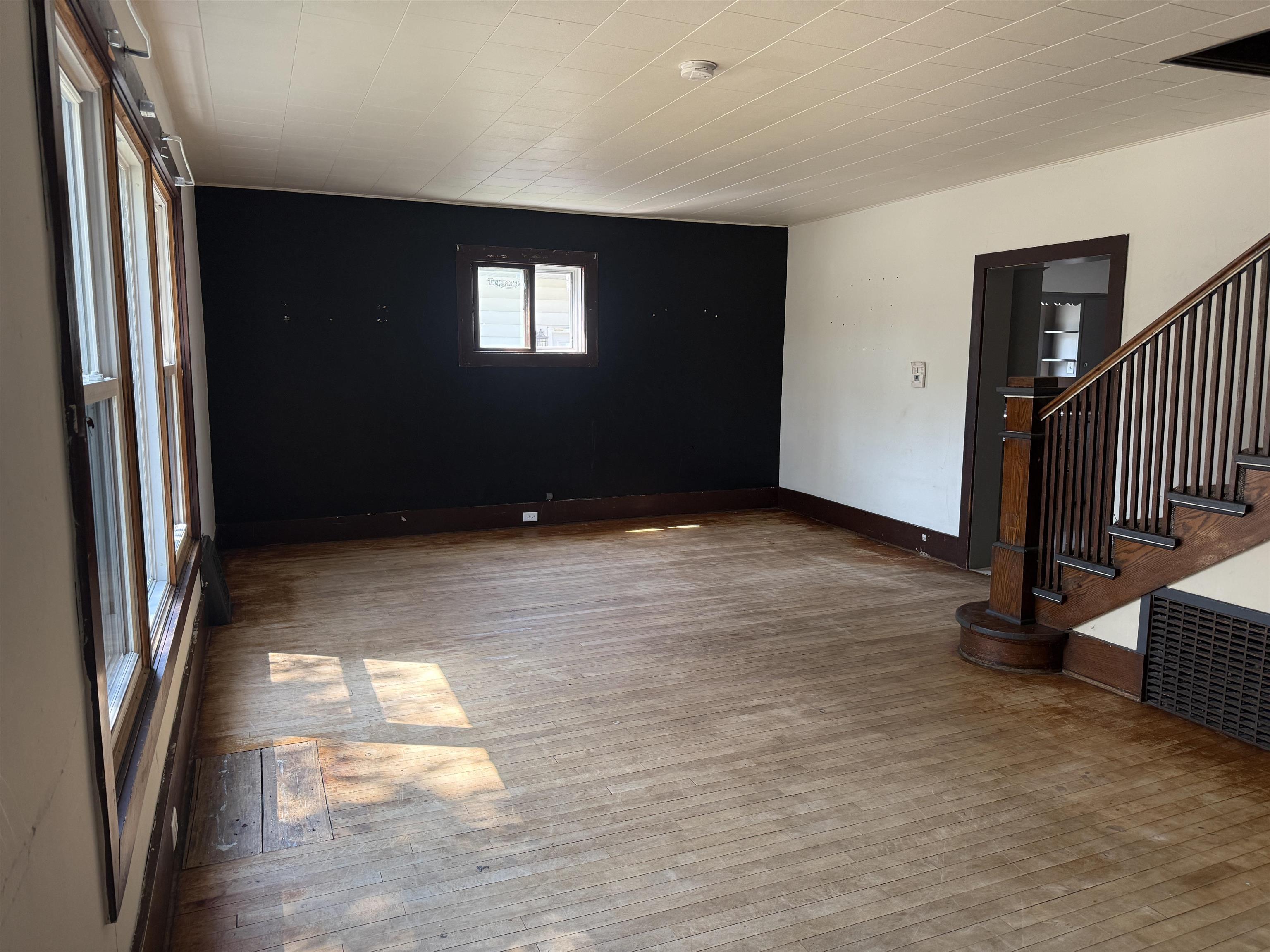 1412 E 6TH STREET, Merrill, Wisconsin 54452, 3 Bedrooms Bedrooms, 6 Rooms Rooms,2 BathroomsBathrooms,Multi-family,For Sale,1412 E 6TH STREET,22603799