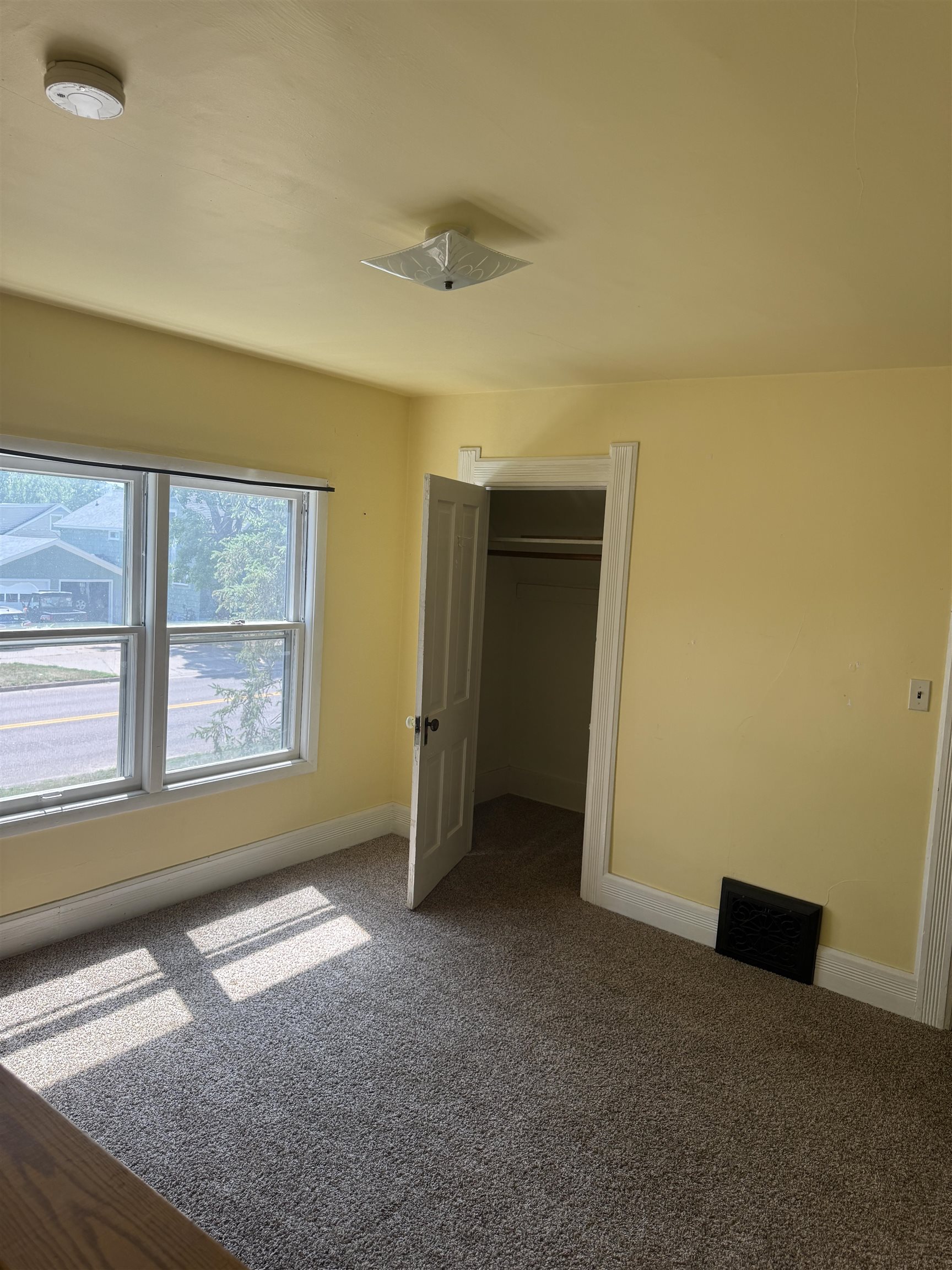 1412 E 6TH STREET, Merrill, Wisconsin 54452, 3 Bedrooms Bedrooms, 6 Rooms Rooms,2 BathroomsBathrooms,Multi-family,For Sale,1412 E 6TH STREET,22603799
