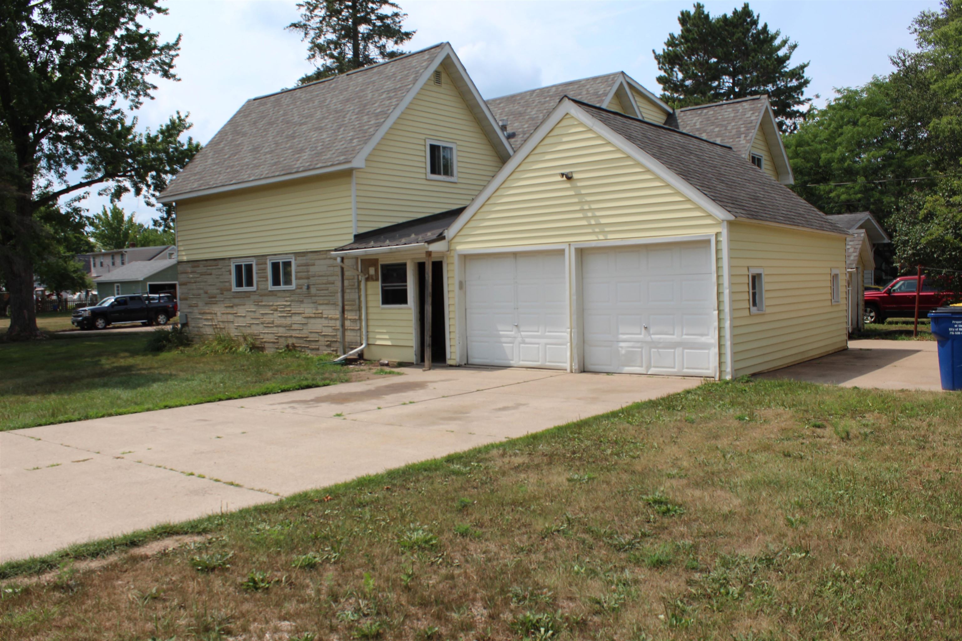 1412 E 6TH STREET, Merrill, Wisconsin 54452, 3 Bedrooms Bedrooms, 6 Rooms Rooms,2 BathroomsBathrooms,Multi-family,For Sale,1412 E 6TH STREET,22603799