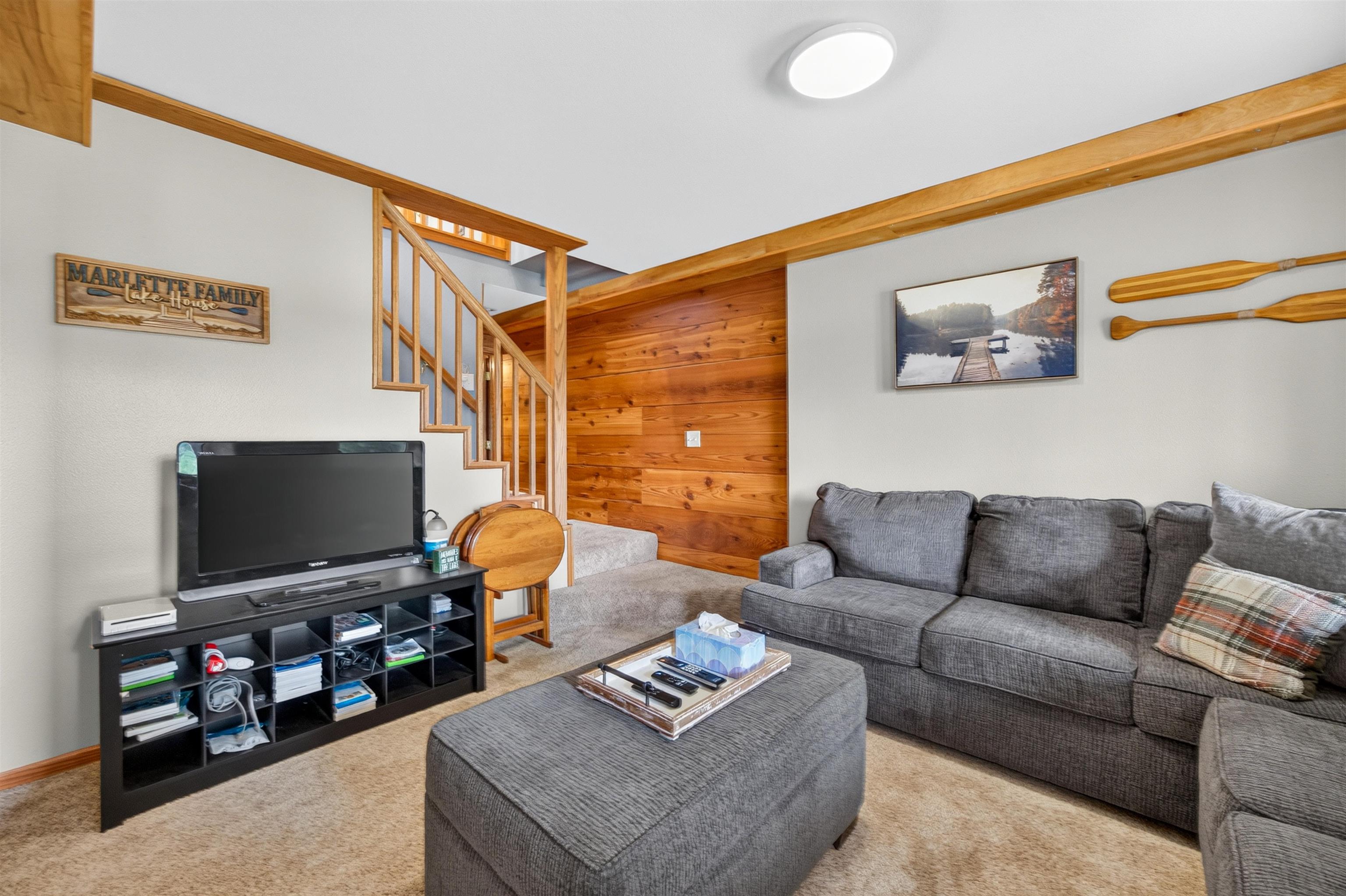 1089 KINGS WAY, Nekoosa, Wisconsin 54457, 2 Bedrooms Bedrooms, ,2 BathroomsBathrooms,Residential,For Sale,1089 KINGS WAY,22603801