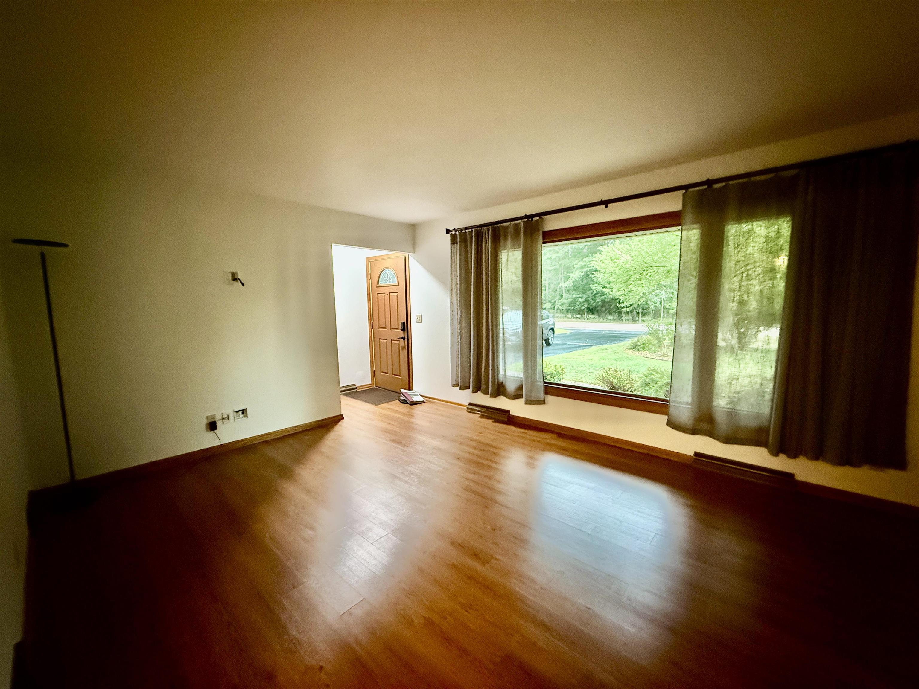 N7734 COUNTY ROAD J, Iola, Wisconsin 54085, 2 Bedrooms Bedrooms, ,1 BathroomBathrooms,Residential,For Sale,N7734 COUNTY ROAD J,22603802