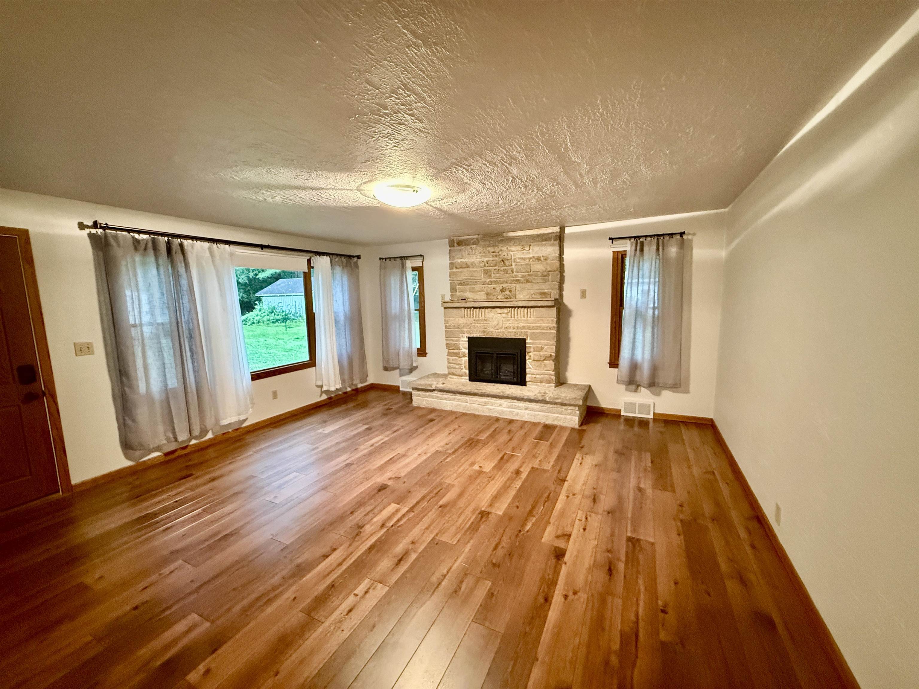 N7734 COUNTY ROAD J, Iola, Wisconsin 54085, 2 Bedrooms Bedrooms, ,1 BathroomBathrooms,Residential,For Sale,N7734 COUNTY ROAD J,22603802