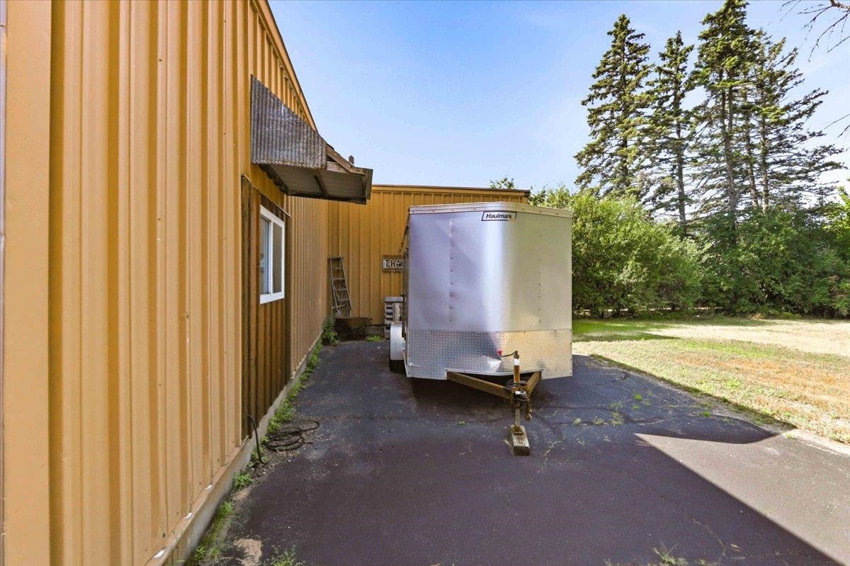 1010 8TH STREET SOUTH, Wisconsin Rapids, Wisconsin 54494, ,Commercial/industrial,For Sale,1010 8TH STREET SOUTH,22603808