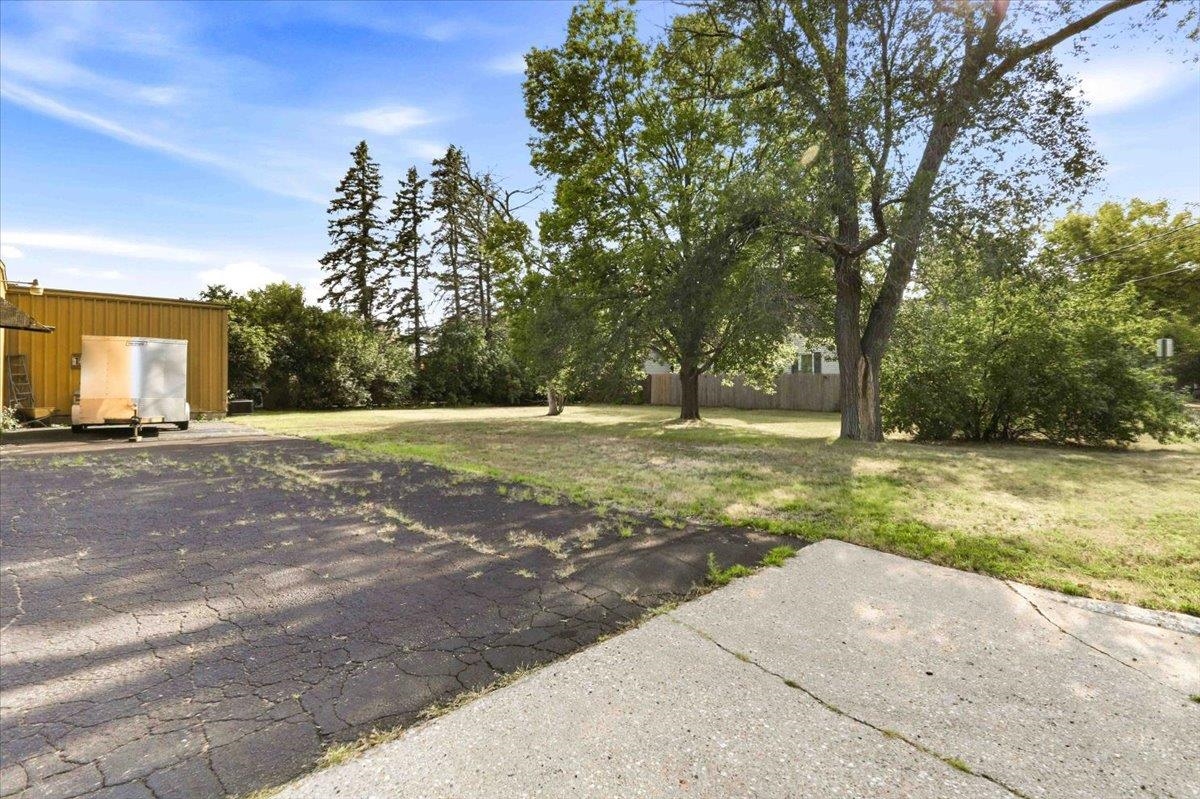 1010 8TH STREET SOUTH, Wisconsin Rapids, Wisconsin 54494, ,Commercial/industrial,For Sale,1010 8TH STREET SOUTH,22603808