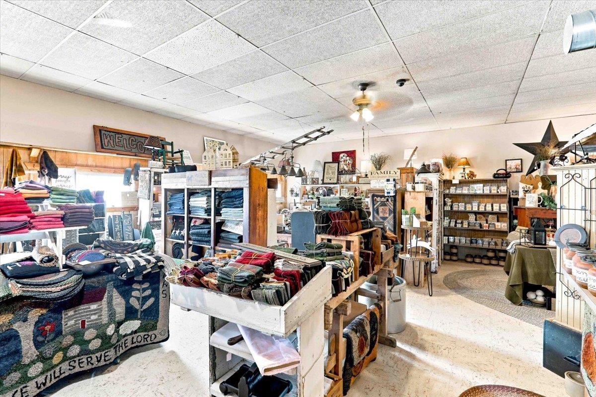 1010 8TH STREET SOUTH, Wisconsin Rapids, Wisconsin 54494, ,Commercial/industrial,For Sale,1010 8TH STREET SOUTH,22603808