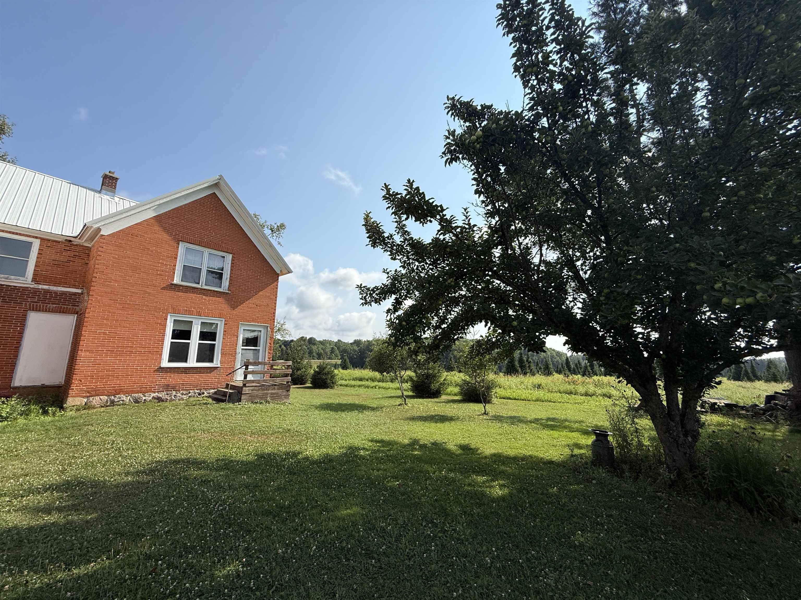 N6454 ROBIN ROAD, Wittenberg, Wisconsin 54499, 5 Bedrooms Bedrooms, ,1 BathroomBathrooms,Residential,For Sale,N6454 ROBIN ROAD,22603825