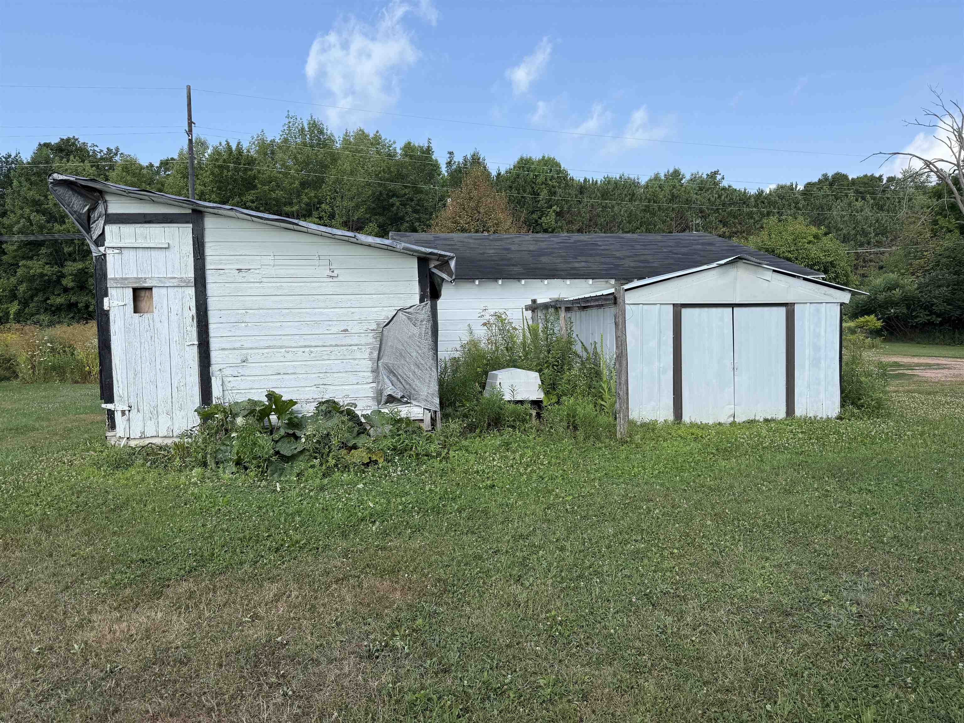 N6454 ROBIN ROAD, Wittenberg, Wisconsin 54499, 5 Bedrooms Bedrooms, ,1 BathroomBathrooms,Residential,For Sale,N6454 ROBIN ROAD,22603825