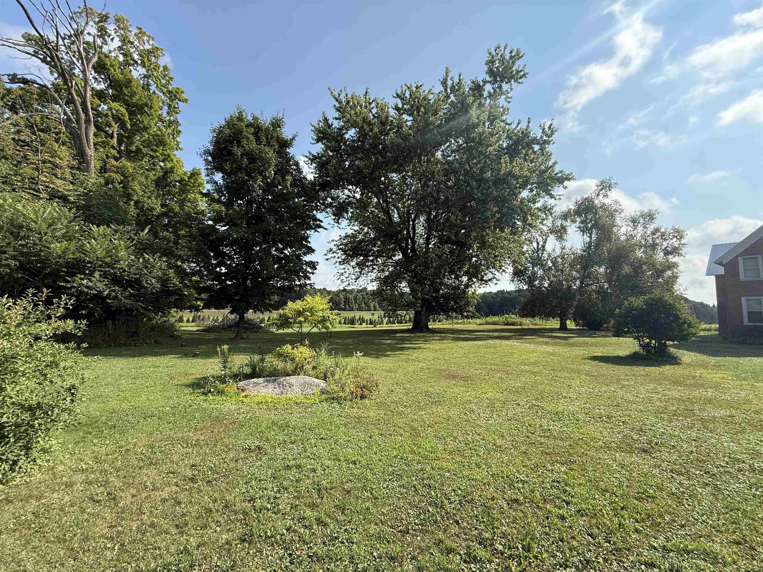 N6454 ROBIN ROAD, Wittenberg, Wisconsin 54499, 5 Bedrooms Bedrooms, ,1 BathroomBathrooms,Residential,For Sale,N6454 ROBIN ROAD,22603825