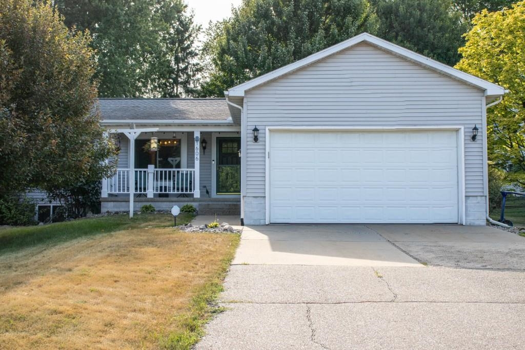 1606 BOS CREEK DRIVE, Wausau, Wisconsin 54401, 4 Bedrooms Bedrooms, ,3 BathroomsBathrooms,Residential,For Sale,1606 BOS CREEK DRIVE,22603828