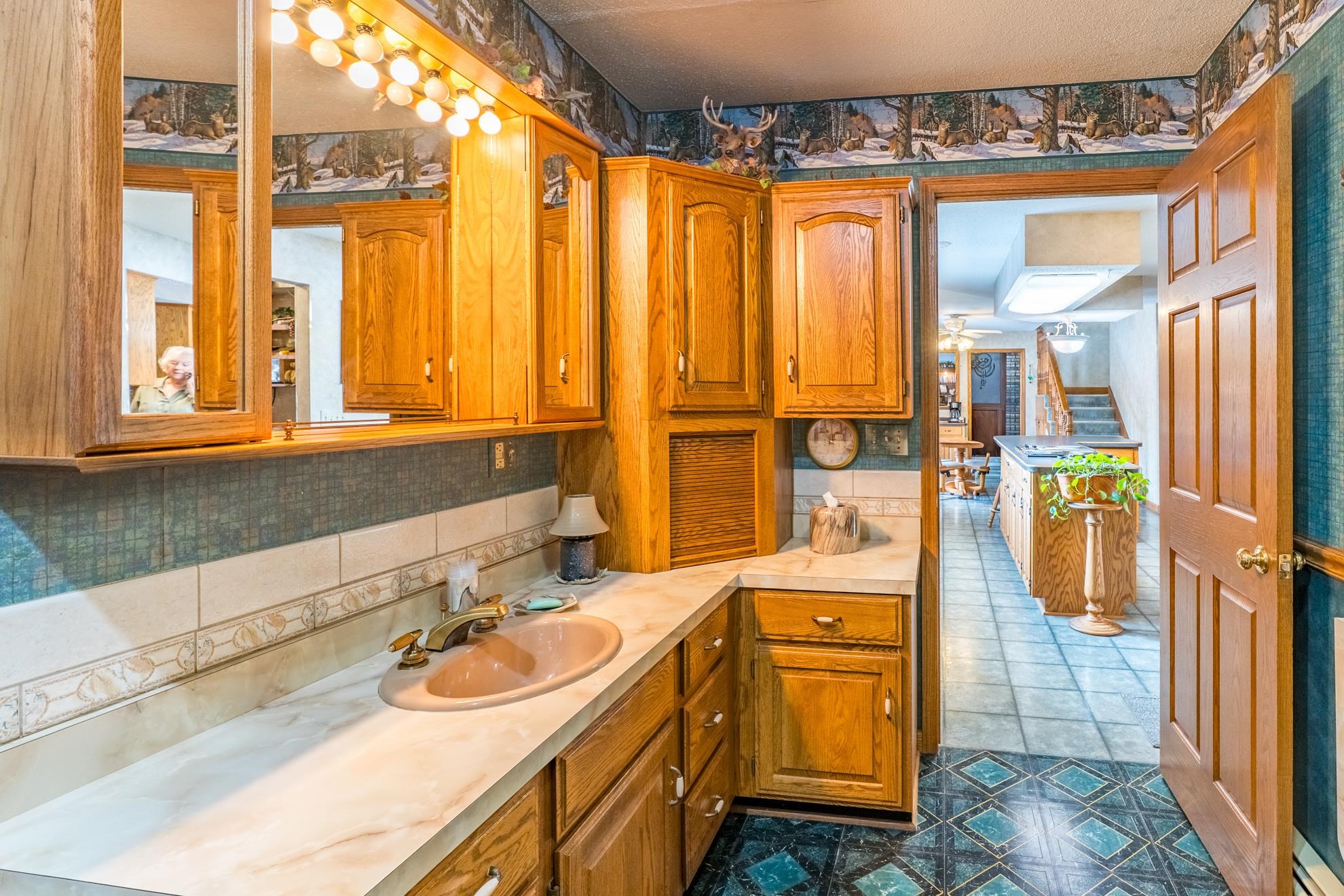 2180 BLUEJAY LANE, Kronenwetter, Wisconsin 54455, 3 Bedrooms Bedrooms, ,3 BathroomsBathrooms,Residential,For Sale,2180 BLUEJAY LANE,22603830
