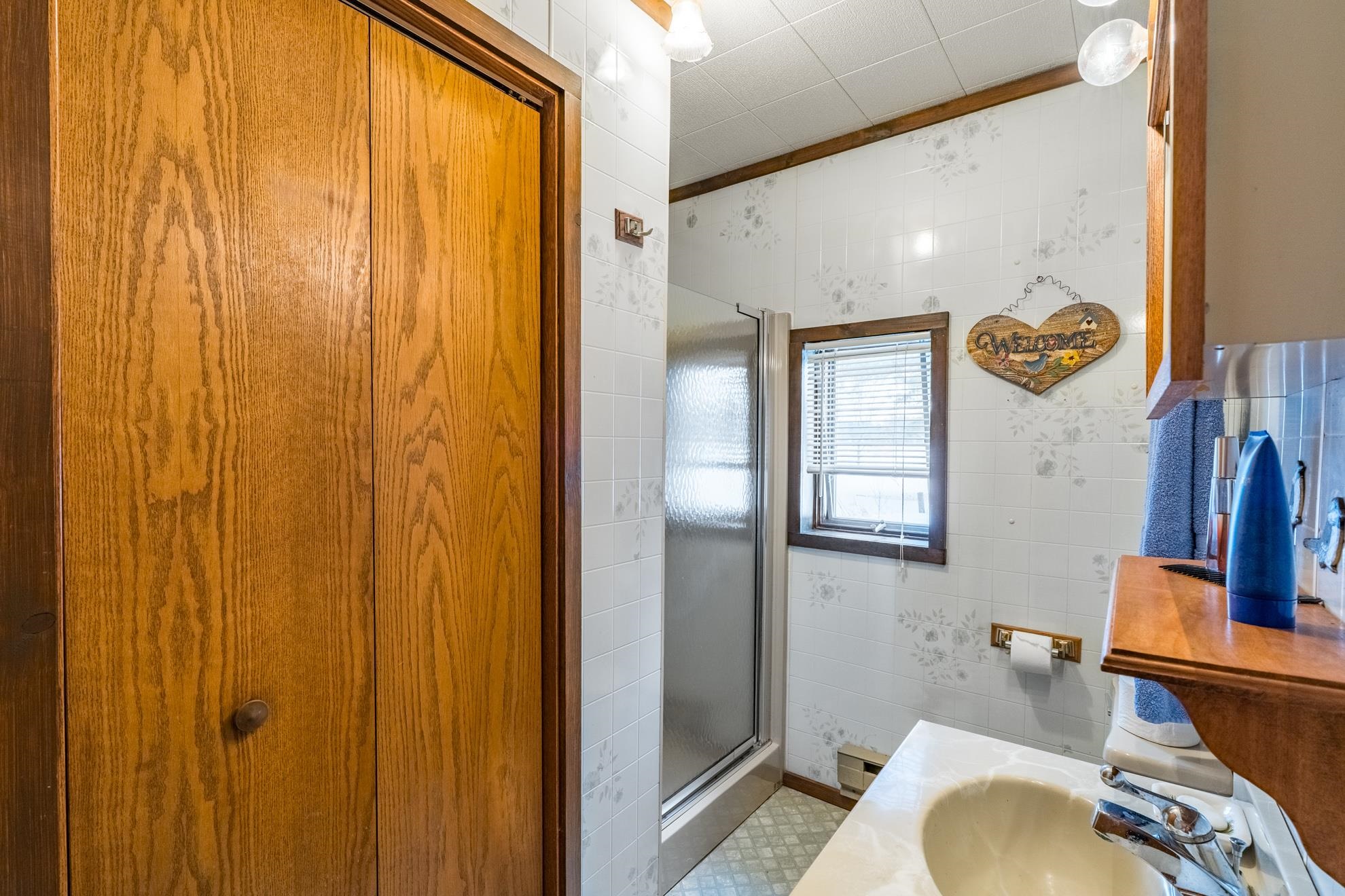 2180 BLUEJAY LANE, Kronenwetter, Wisconsin 54455, 3 Bedrooms Bedrooms, ,3 BathroomsBathrooms,Residential,For Sale,2180 BLUEJAY LANE,22603830