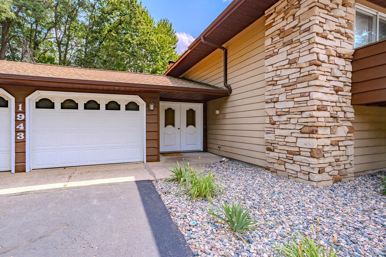 1943 PLANTATION LANE, Kronenwetter, Wisconsin 54455, 4 Bedrooms Bedrooms, ,3 BathroomsBathrooms,Residential,For Sale,1943 PLANTATION LANE,22603831