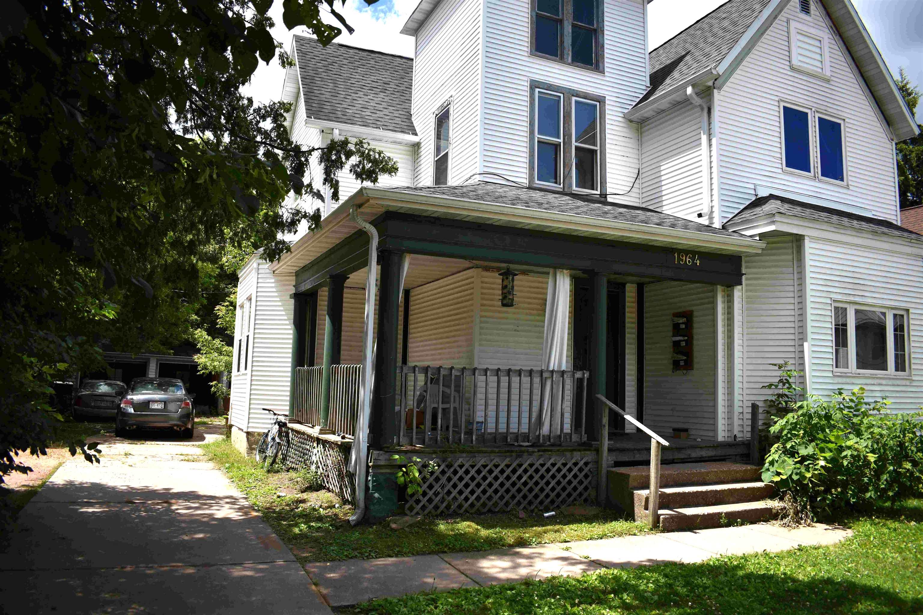 1964 STRONGS AVENUE, Stevens Point, Wisconsin 54481, 2 Bedrooms Bedrooms, ,1 BathroomBathrooms,Multi-family,For Sale,1964 STRONGS AVENUE,22603832