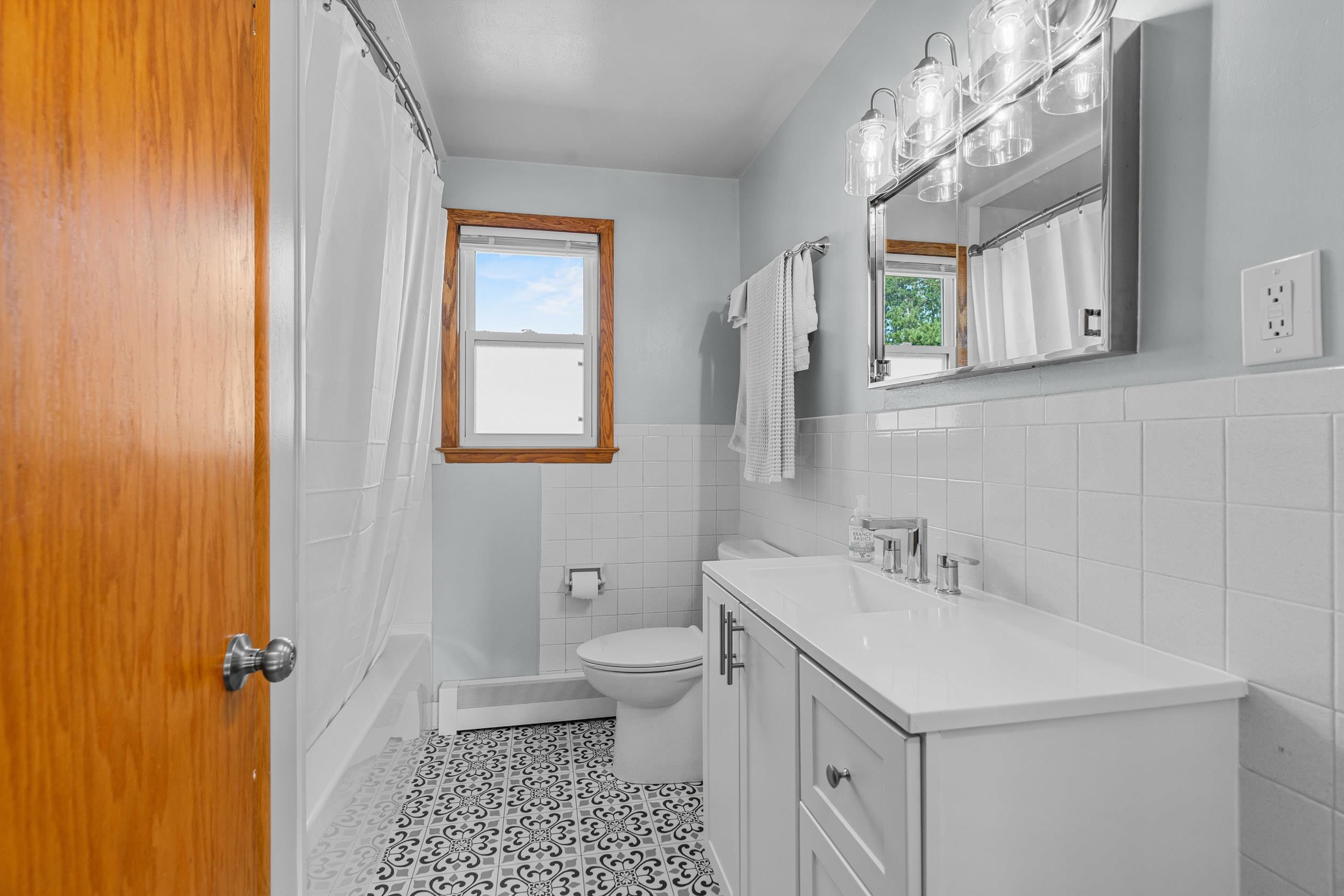 2125 INDIANA AVENUE, Stevens Point, Wisconsin 54481, 3 Bedrooms Bedrooms, ,2 BathroomsBathrooms,Residential,For Sale,2125 INDIANA AVENUE,22603835