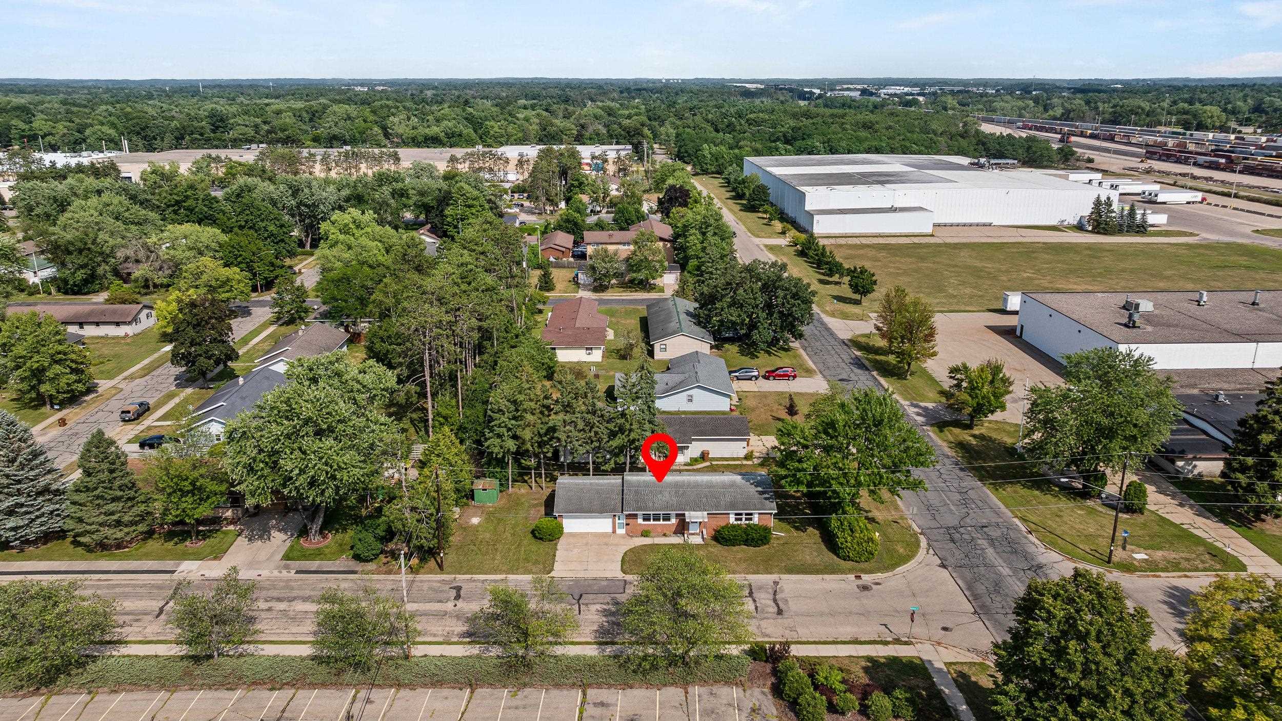 2125 INDIANA AVENUE, Stevens Point, Wisconsin 54481, 3 Bedrooms Bedrooms, ,2 BathroomsBathrooms,Residential,For Sale,2125 INDIANA AVENUE,22603835