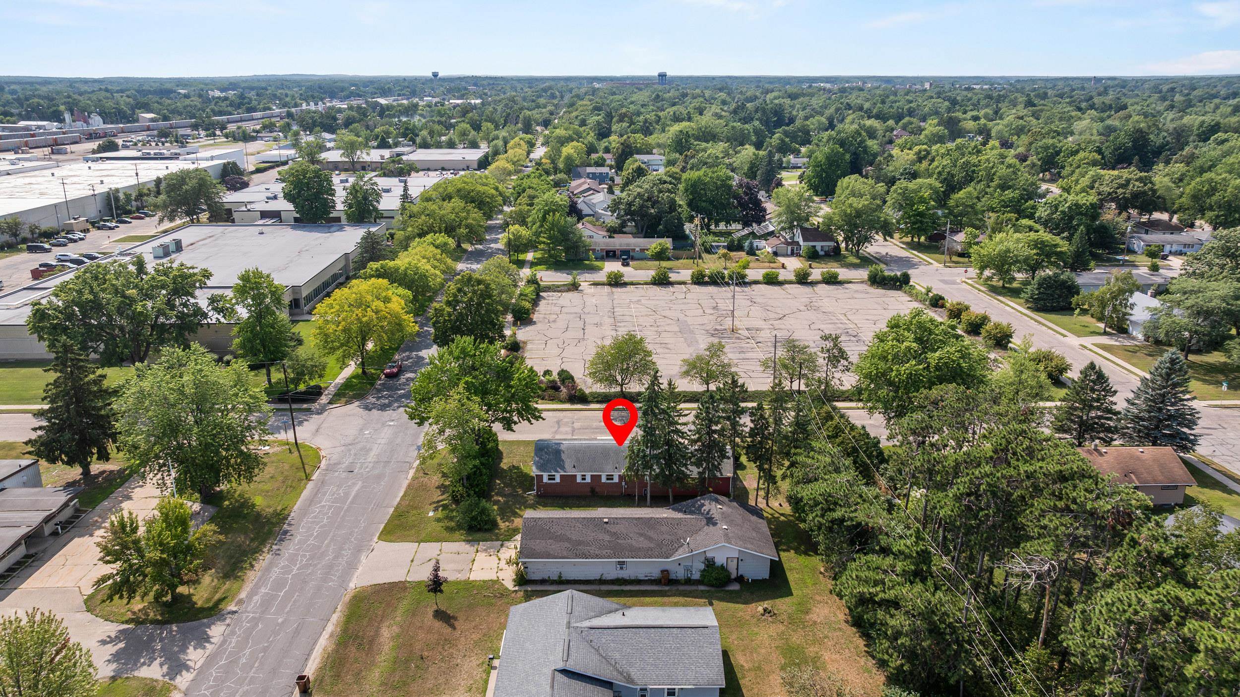 2125 INDIANA AVENUE, Stevens Point, Wisconsin 54481, 3 Bedrooms Bedrooms, ,2 BathroomsBathrooms,Residential,For Sale,2125 INDIANA AVENUE,22603835