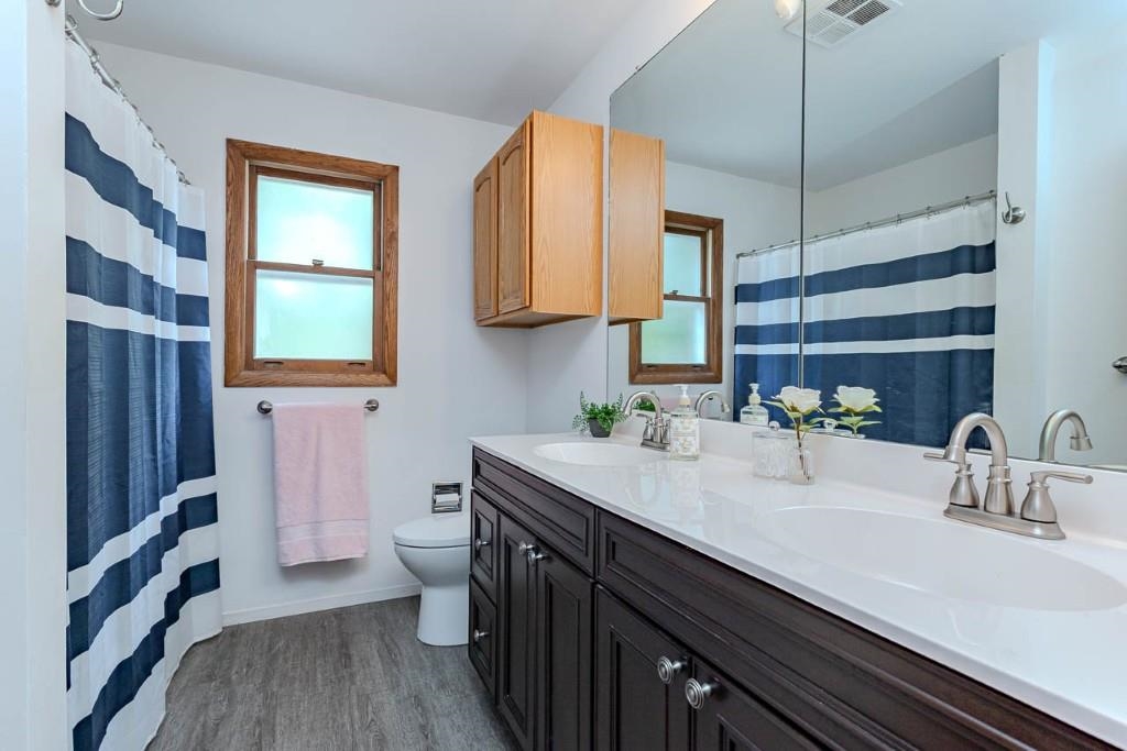 715 N 13TH STREET, Wausau, Wisconsin 54403, 4 Bedrooms Bedrooms, ,3 BathroomsBathrooms,Residential,For Sale,715 N 13TH STREET,22603836