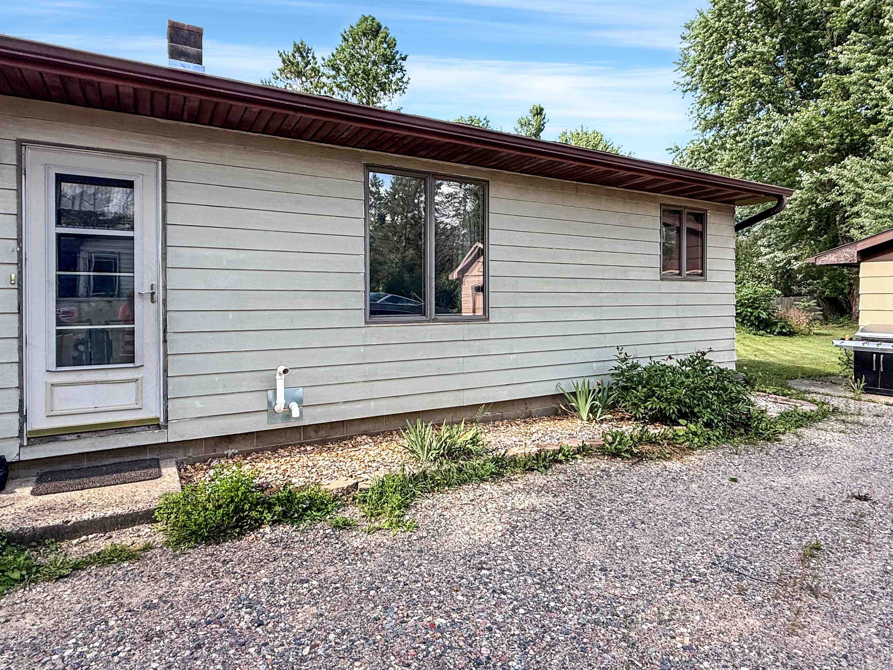 227 S VIRGINIA STREET, Antigo, Wisconsin 54409, 3 Bedrooms Bedrooms, ,1 BathroomBathrooms,Residential,For Sale,227 S VIRGINIA STREET,22603838