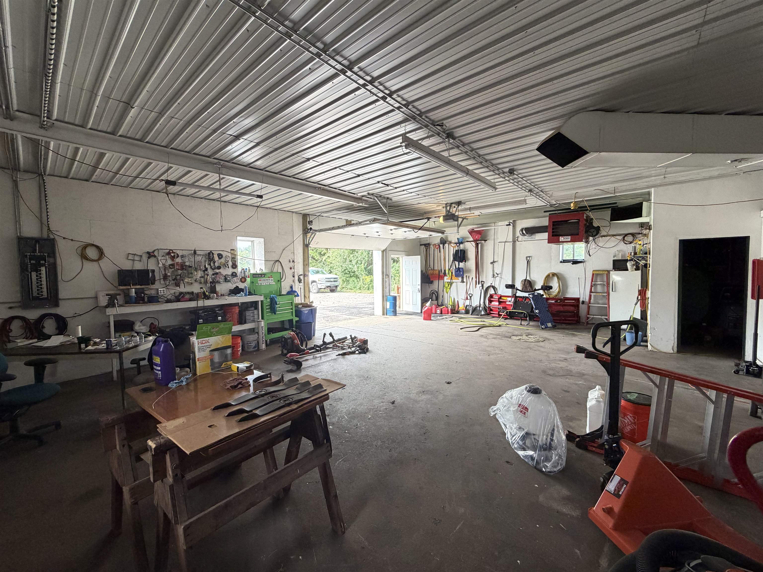 2231 W GRAND AVENUE, Wisconsin Rapids, Wisconsin 54495, ,Commercial/industrial,For Sale,2231 W GRAND AVENUE,22603839