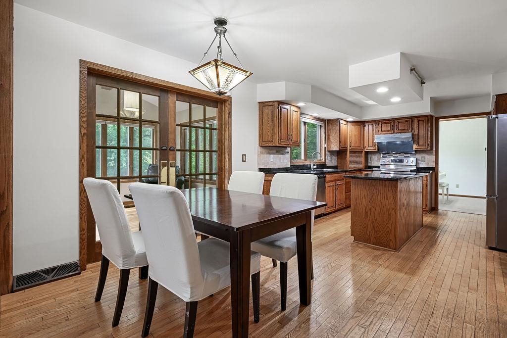 2200 E FILLMORE STREET, Marshfield, Wisconsin 54449, 4 Bedrooms Bedrooms, ,2 BathroomsBathrooms,Residential,For Sale,2200 E FILLMORE STREET,22603840