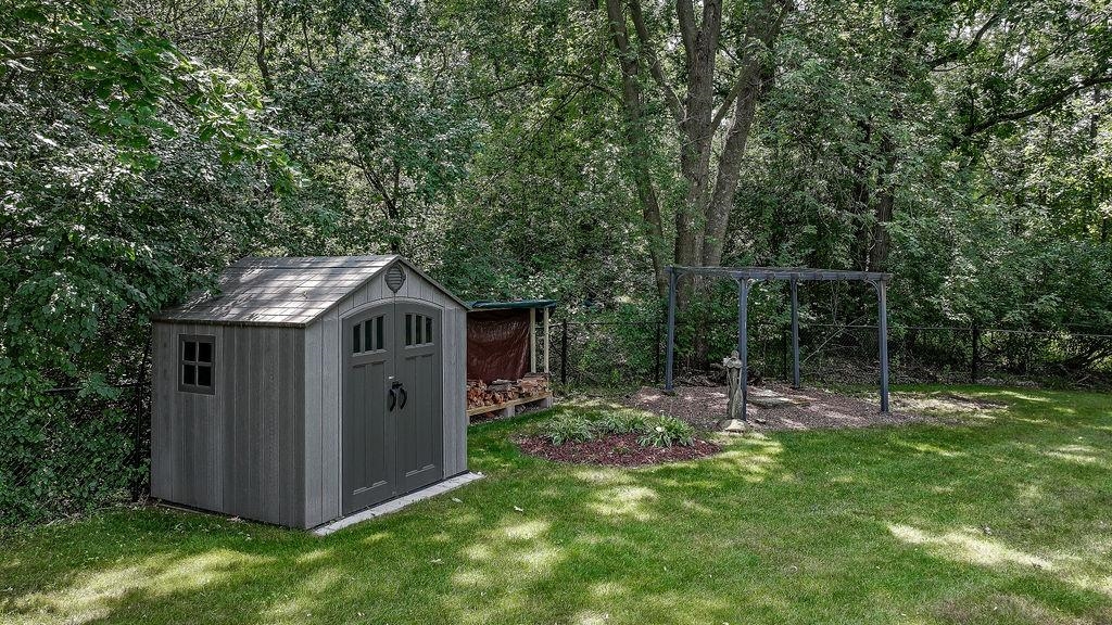 2200 E FILLMORE STREET, Marshfield, Wisconsin 54449, 4 Bedrooms Bedrooms, ,2 BathroomsBathrooms,Residential,For Sale,2200 E FILLMORE STREET,22603840