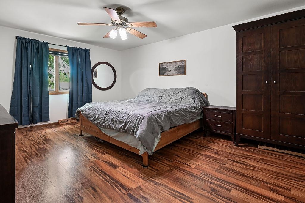 2200 E FILLMORE STREET, Marshfield, Wisconsin 54449, 4 Bedrooms Bedrooms, ,2 BathroomsBathrooms,Residential,For Sale,2200 E FILLMORE STREET,22603840