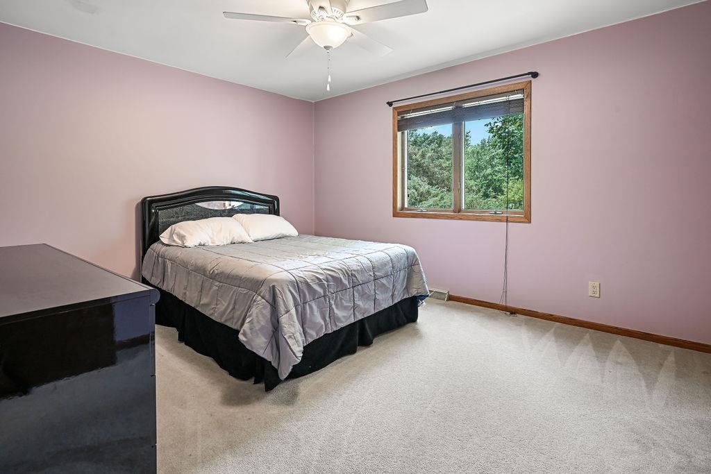 2200 E FILLMORE STREET, Marshfield, Wisconsin 54449, 4 Bedrooms Bedrooms, ,2 BathroomsBathrooms,Residential,For Sale,2200 E FILLMORE STREET,22603840