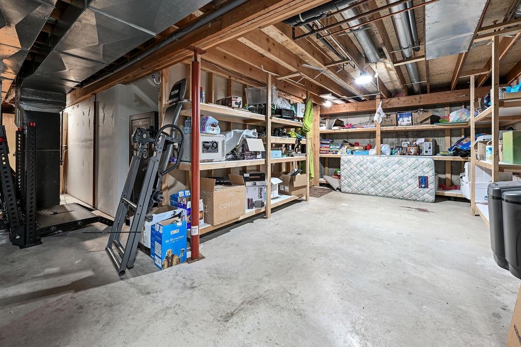 2200 E FILLMORE STREET, Marshfield, Wisconsin 54449, 4 Bedrooms Bedrooms, ,2 BathroomsBathrooms,Residential,For Sale,2200 E FILLMORE STREET,22603840