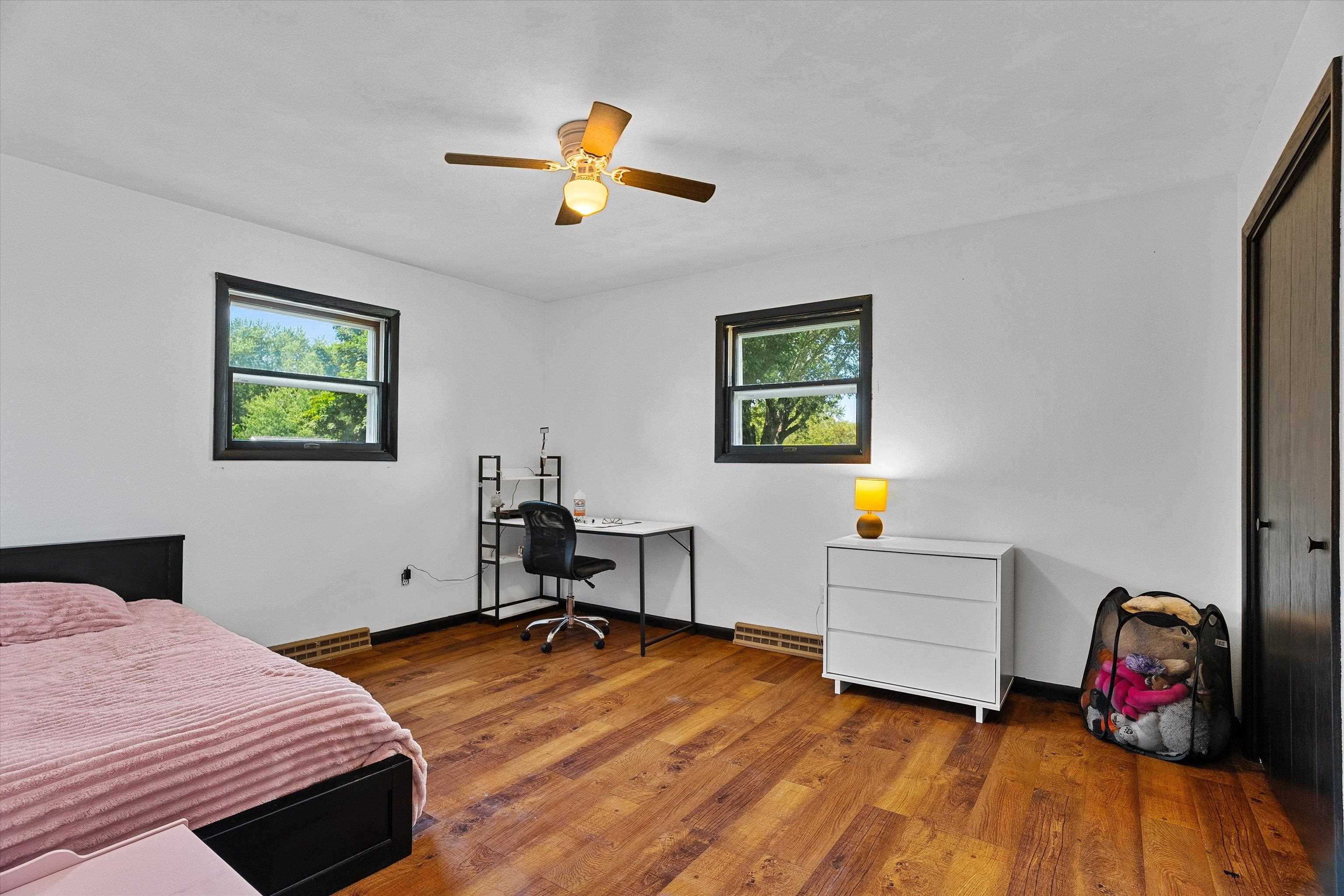 508 N AUBURN AVENUE, Marshfield, Wisconsin 54449, 3 Bedrooms Bedrooms, ,2 BathroomsBathrooms,Residential,For Sale,508 N AUBURN AVENUE,22603841