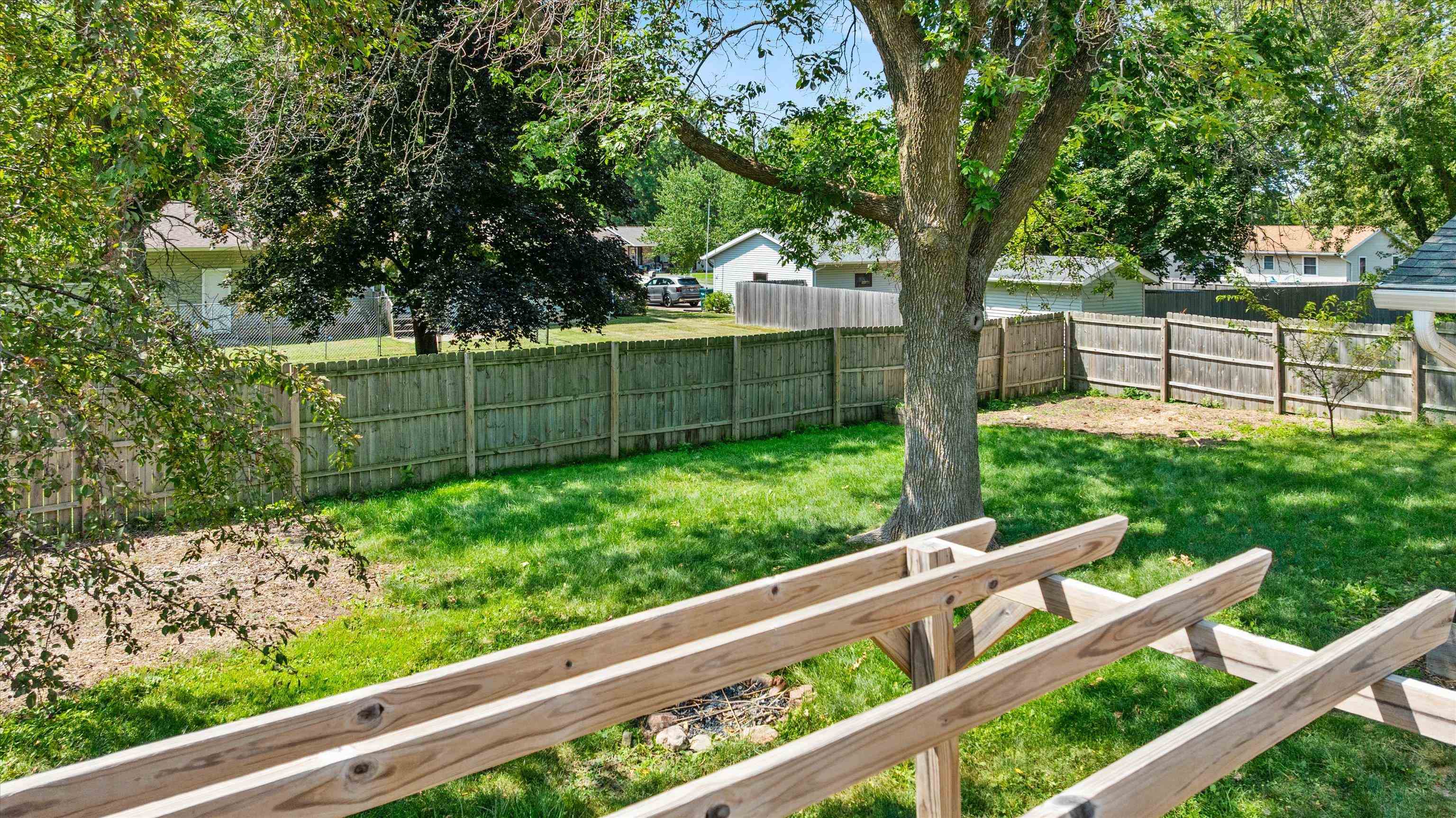 508 N AUBURN AVENUE, Marshfield, Wisconsin 54449, 3 Bedrooms Bedrooms, ,2 BathroomsBathrooms,Residential,For Sale,508 N AUBURN AVENUE,22603841