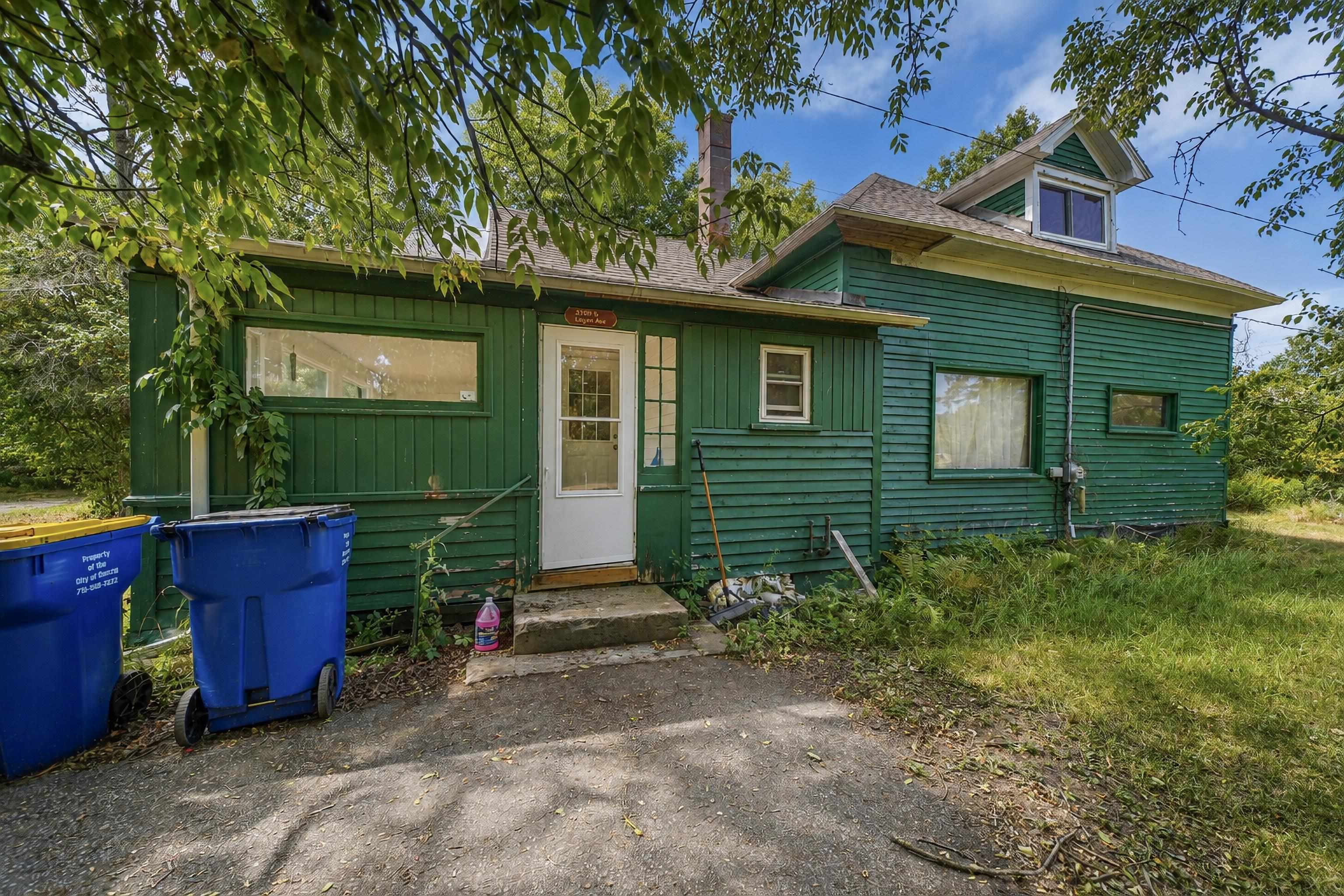 2109 LOGAN AVENUE, Merrill, Wisconsin 54452, 4 Bedrooms Bedrooms, ,1 BathroomBathrooms,Residential,For Sale,2109 LOGAN AVENUE,22603842