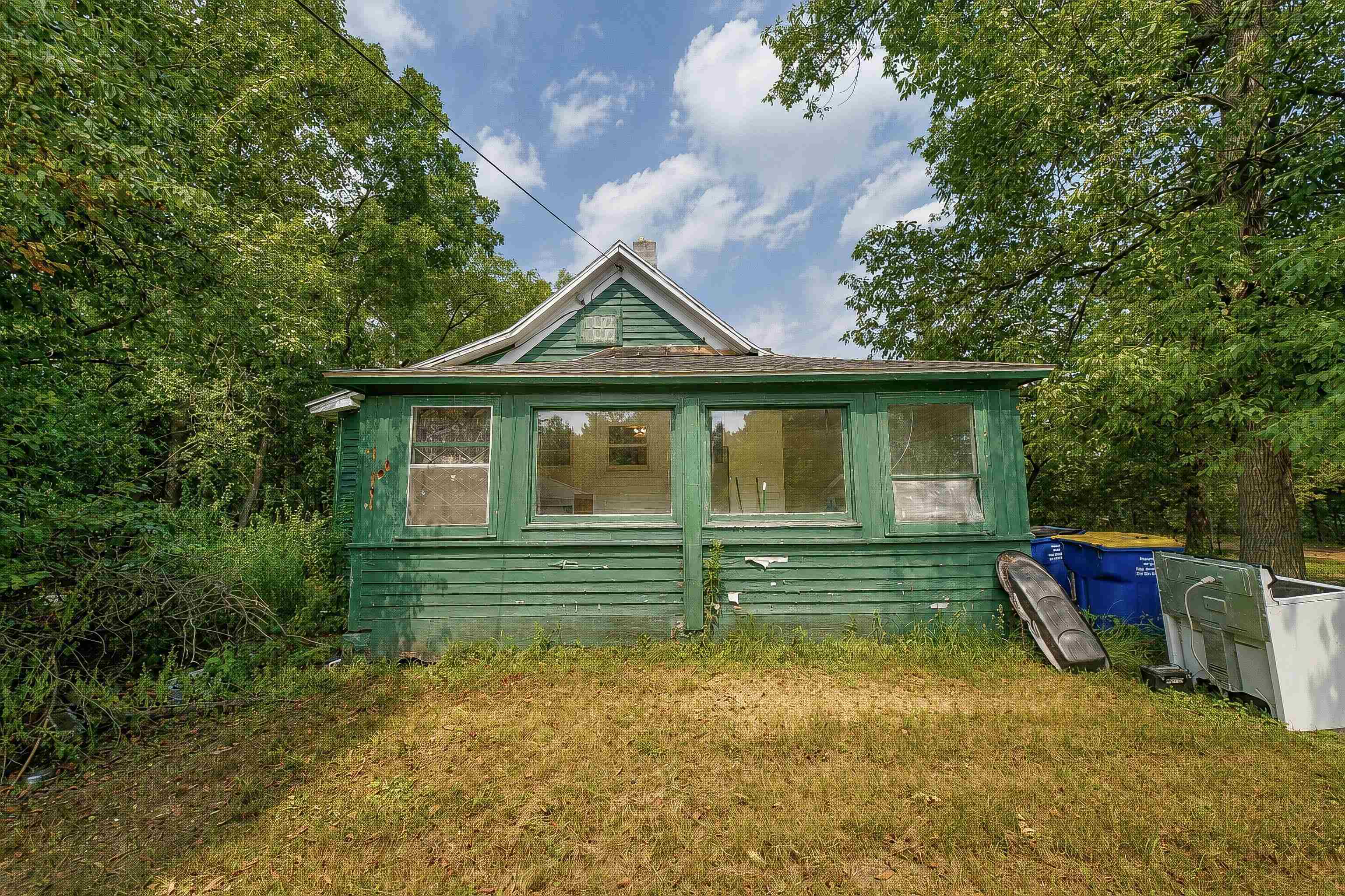 2109 LOGAN AVENUE, Merrill, Wisconsin 54452, 4 Bedrooms Bedrooms, ,1 BathroomBathrooms,Residential,For Sale,2109 LOGAN AVENUE,22603842