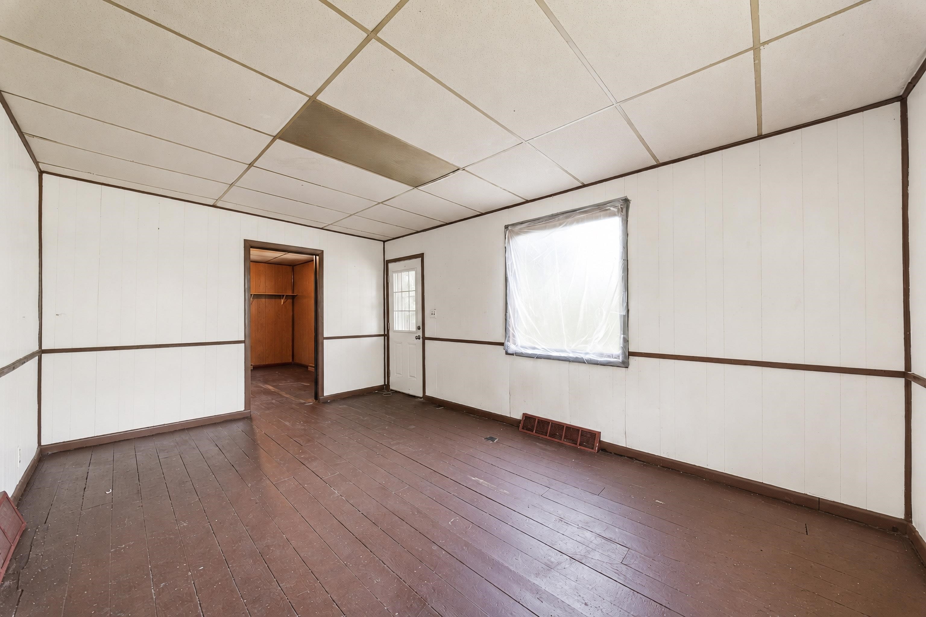 2109 LOGAN AVENUE, Merrill, Wisconsin 54452, 4 Bedrooms Bedrooms, ,1 BathroomBathrooms,Residential,For Sale,2109 LOGAN AVENUE,22603842