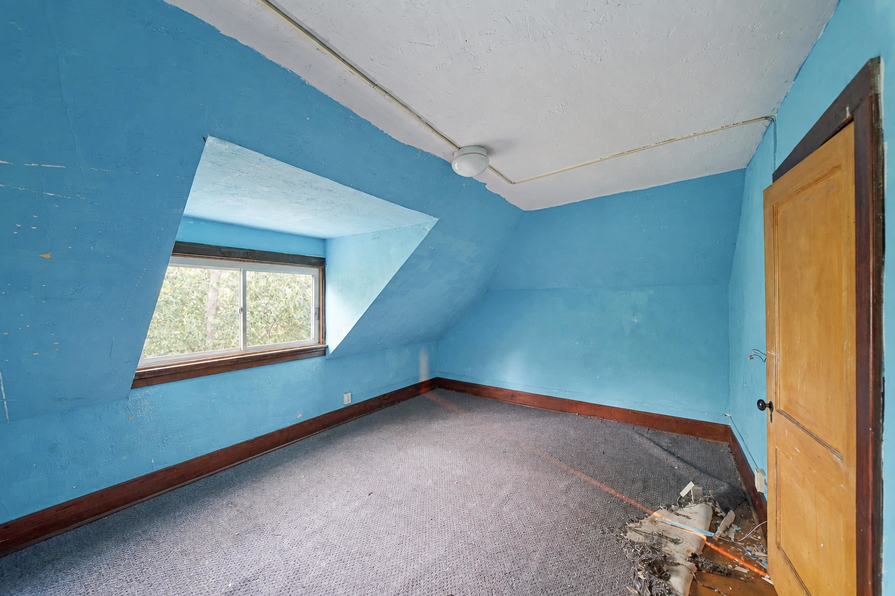 2109 LOGAN AVENUE, Merrill, Wisconsin 54452, 4 Bedrooms Bedrooms, ,1 BathroomBathrooms,Residential,For Sale,2109 LOGAN AVENUE,22603842