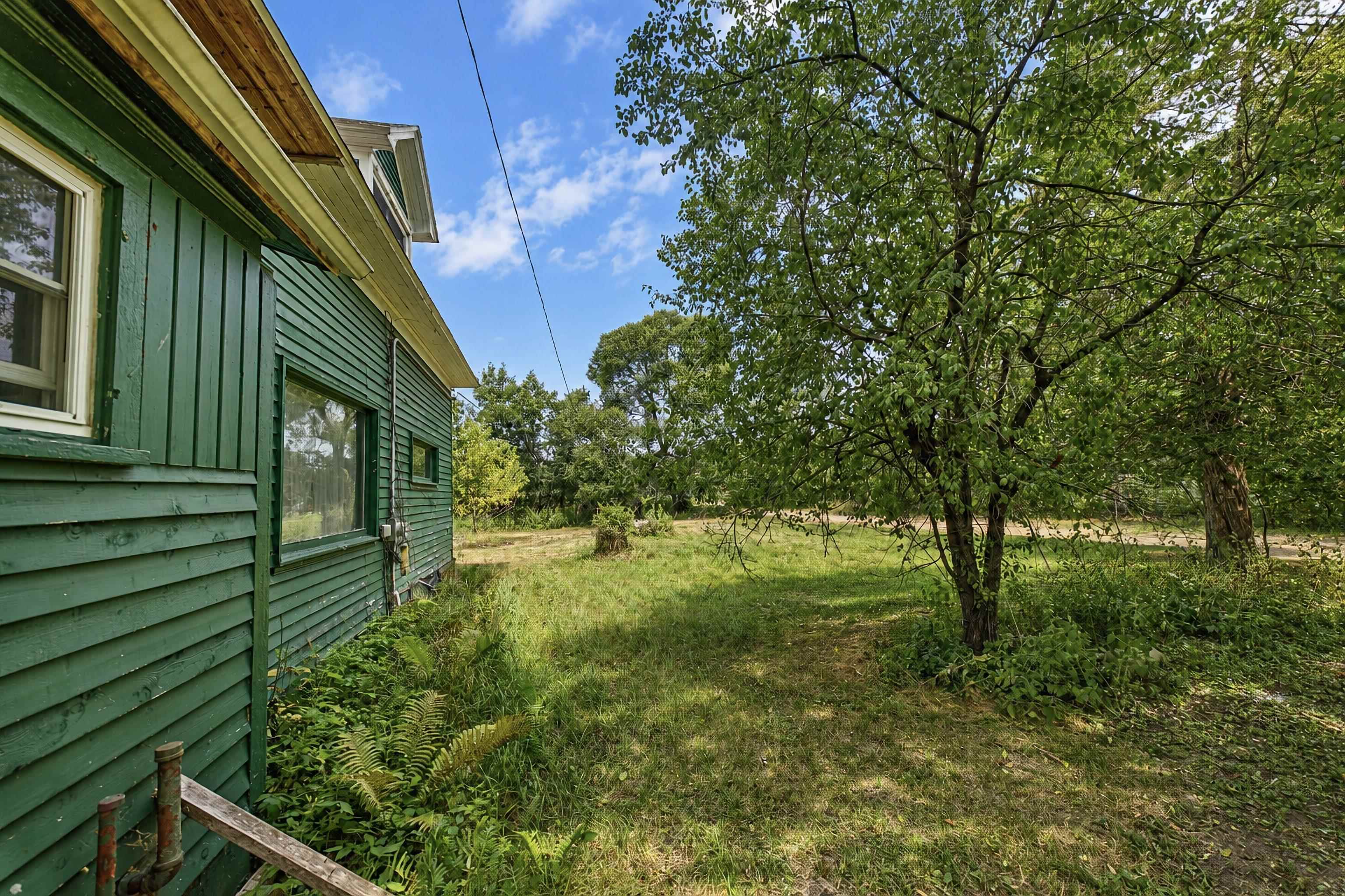 2109 LOGAN AVENUE, Merrill, Wisconsin 54452, 4 Bedrooms Bedrooms, ,1 BathroomBathrooms,Residential,For Sale,2109 LOGAN AVENUE,22603842