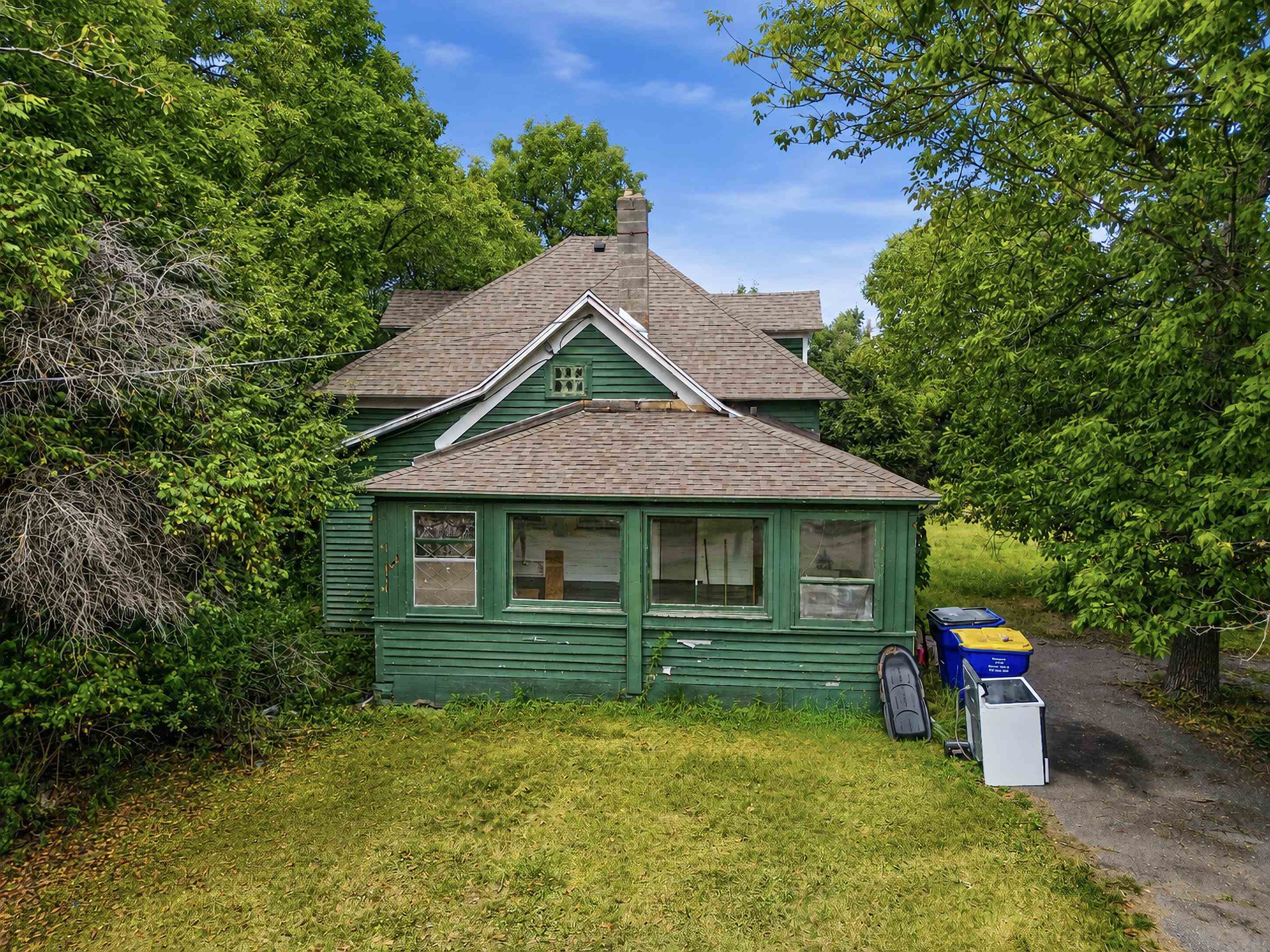 2109 LOGAN AVENUE, Merrill, Wisconsin 54452, 4 Bedrooms Bedrooms, ,1 BathroomBathrooms,Residential,For Sale,2109 LOGAN AVENUE,22603842