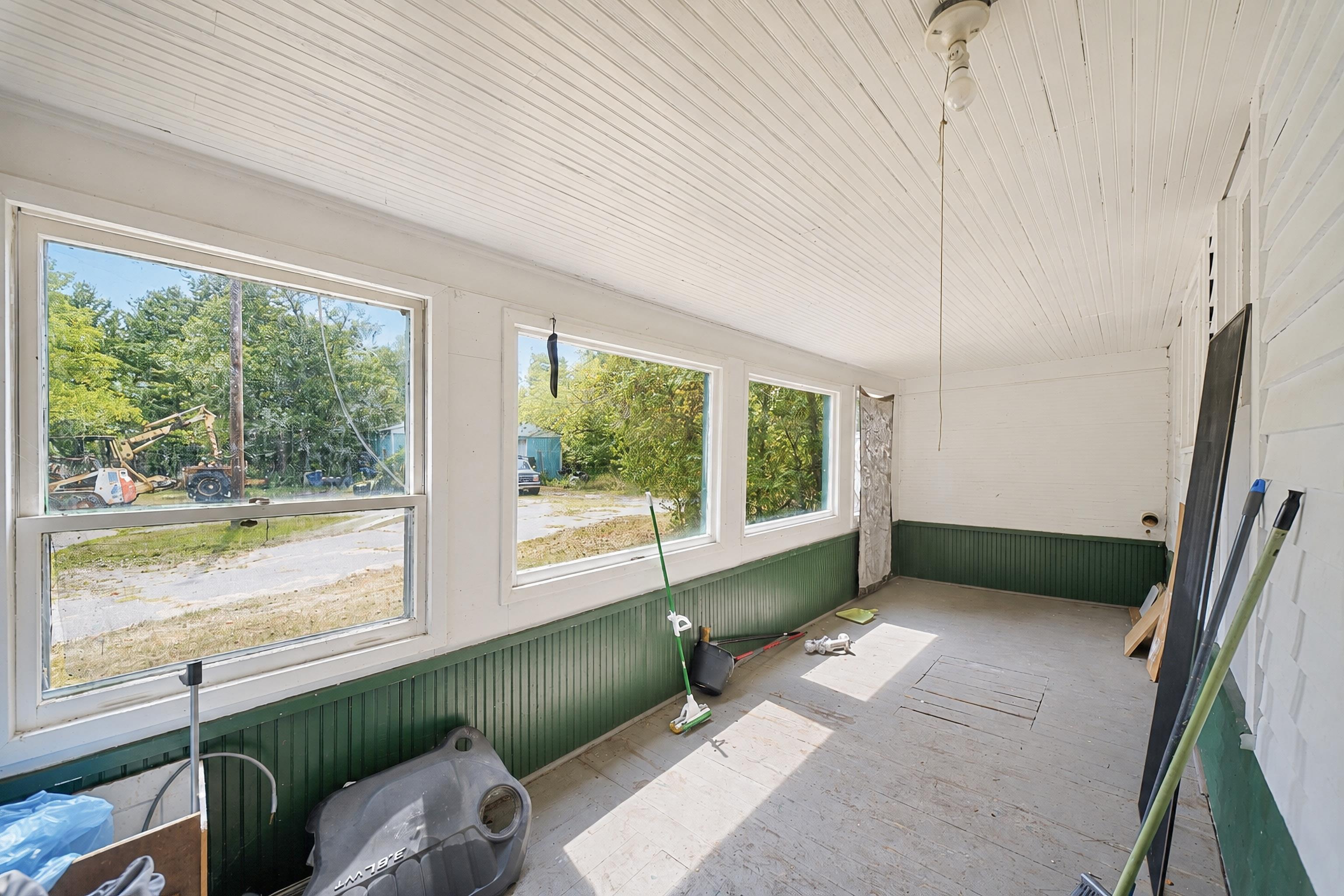 2109 LOGAN AVENUE, Merrill, Wisconsin 54452, 4 Bedrooms Bedrooms, ,1 BathroomBathrooms,Residential,For Sale,2109 LOGAN AVENUE,22603842