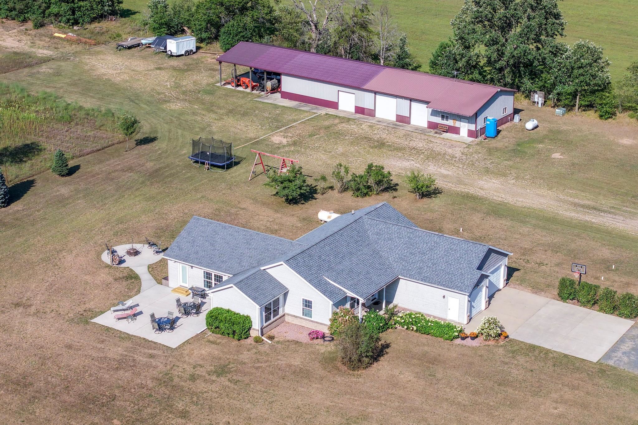 1792 COUNTY ROAD G, Nekoosa, Wisconsin 54457, 5 Bedrooms Bedrooms, ,3 BathroomsBathrooms,Residential,For Sale,1792 COUNTY ROAD G,22603843