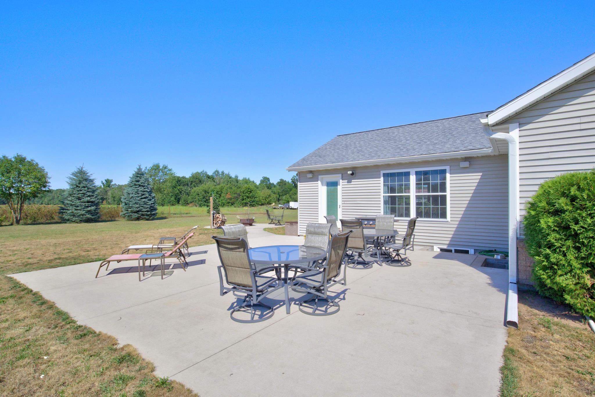 1792 COUNTY ROAD G, Nekoosa, Wisconsin 54457, 5 Bedrooms Bedrooms, ,3 BathroomsBathrooms,Residential,For Sale,1792 COUNTY ROAD G,22603843