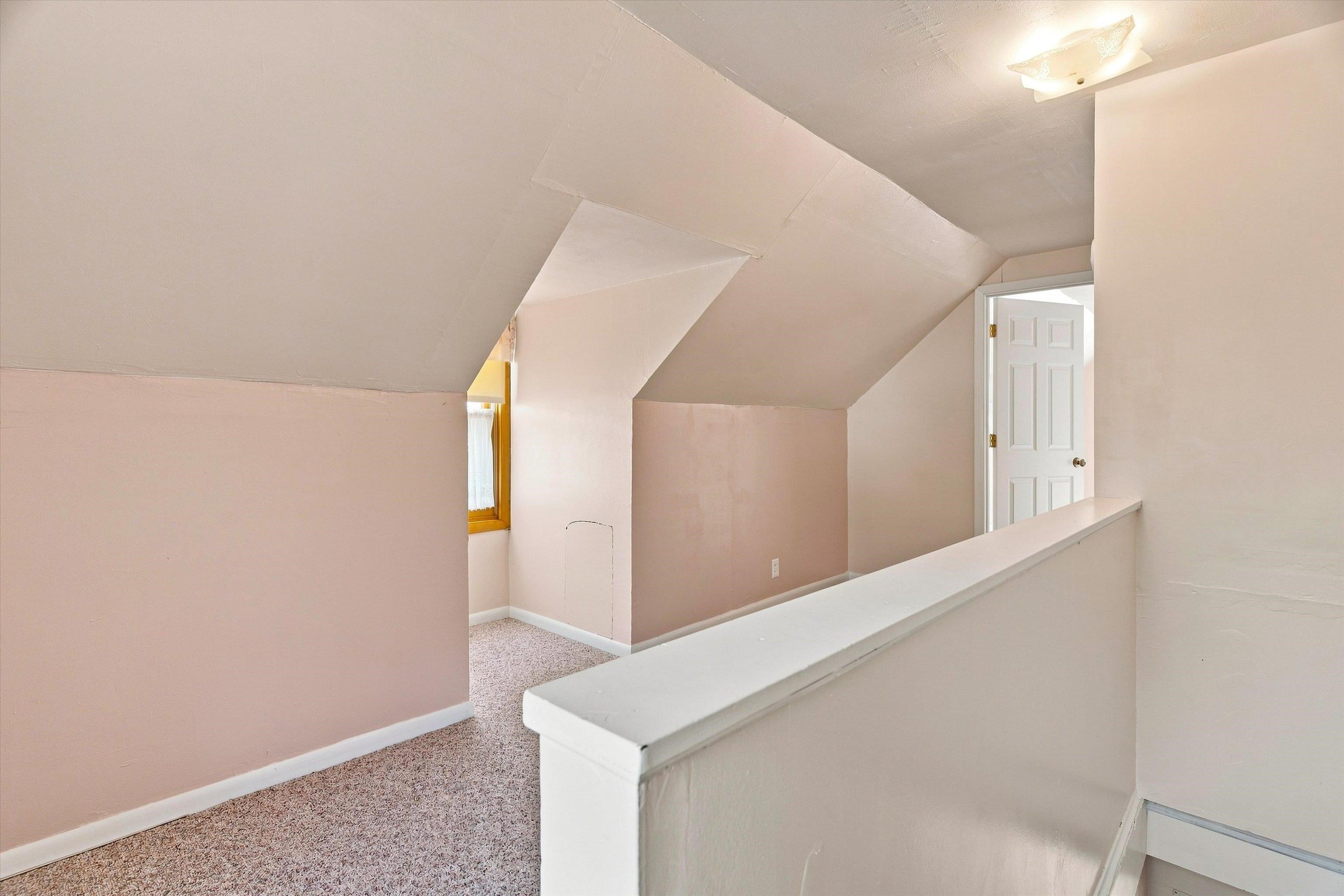 201 W DOEGE STREET, Marshfield, Wisconsin 54449, 3 Bedrooms Bedrooms, ,2 BathroomsBathrooms,Residential,For Sale,201 W DOEGE STREET,22603848