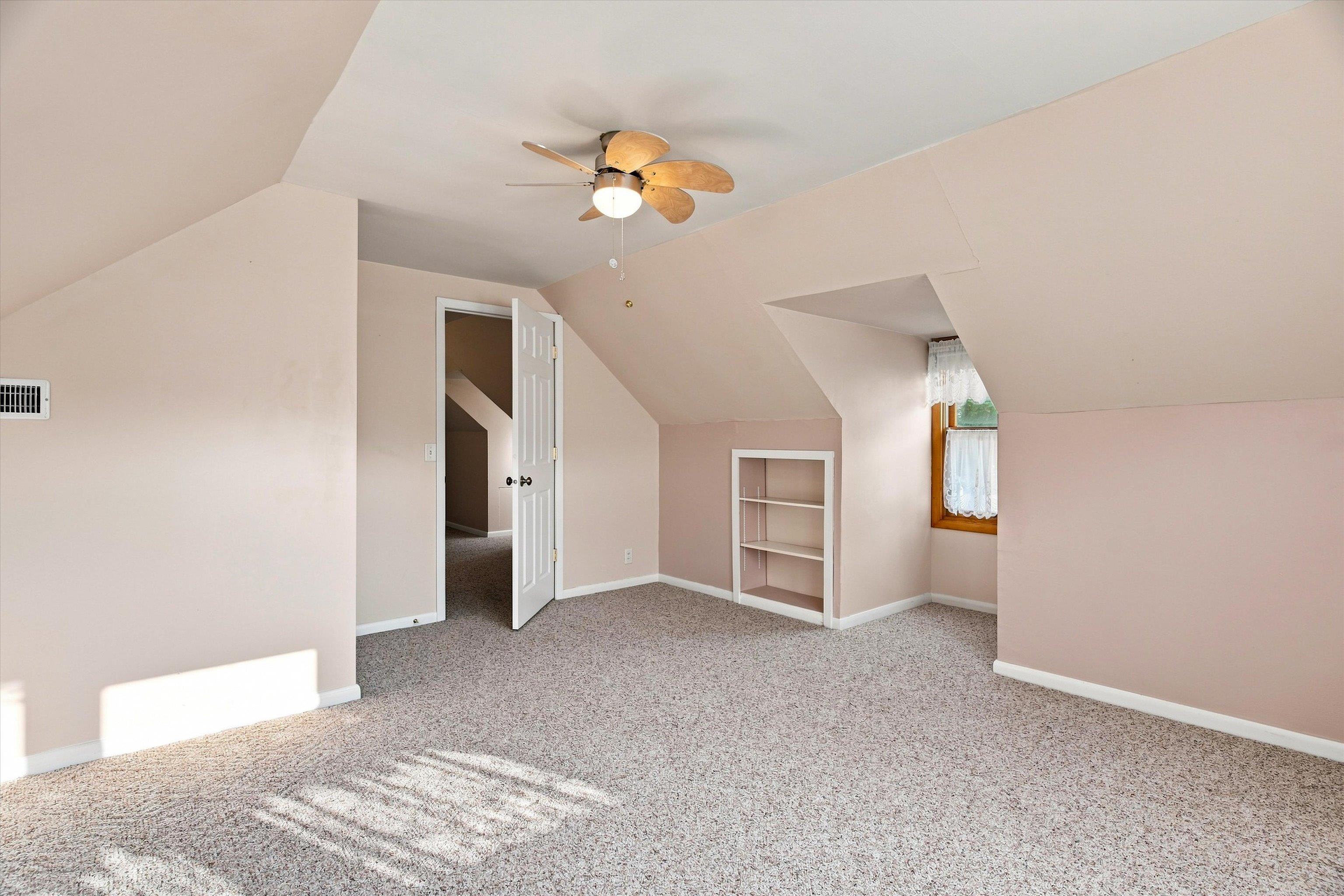 201 W DOEGE STREET, Marshfield, Wisconsin 54449, 3 Bedrooms Bedrooms, ,2 BathroomsBathrooms,Residential,For Sale,201 W DOEGE STREET,22603848